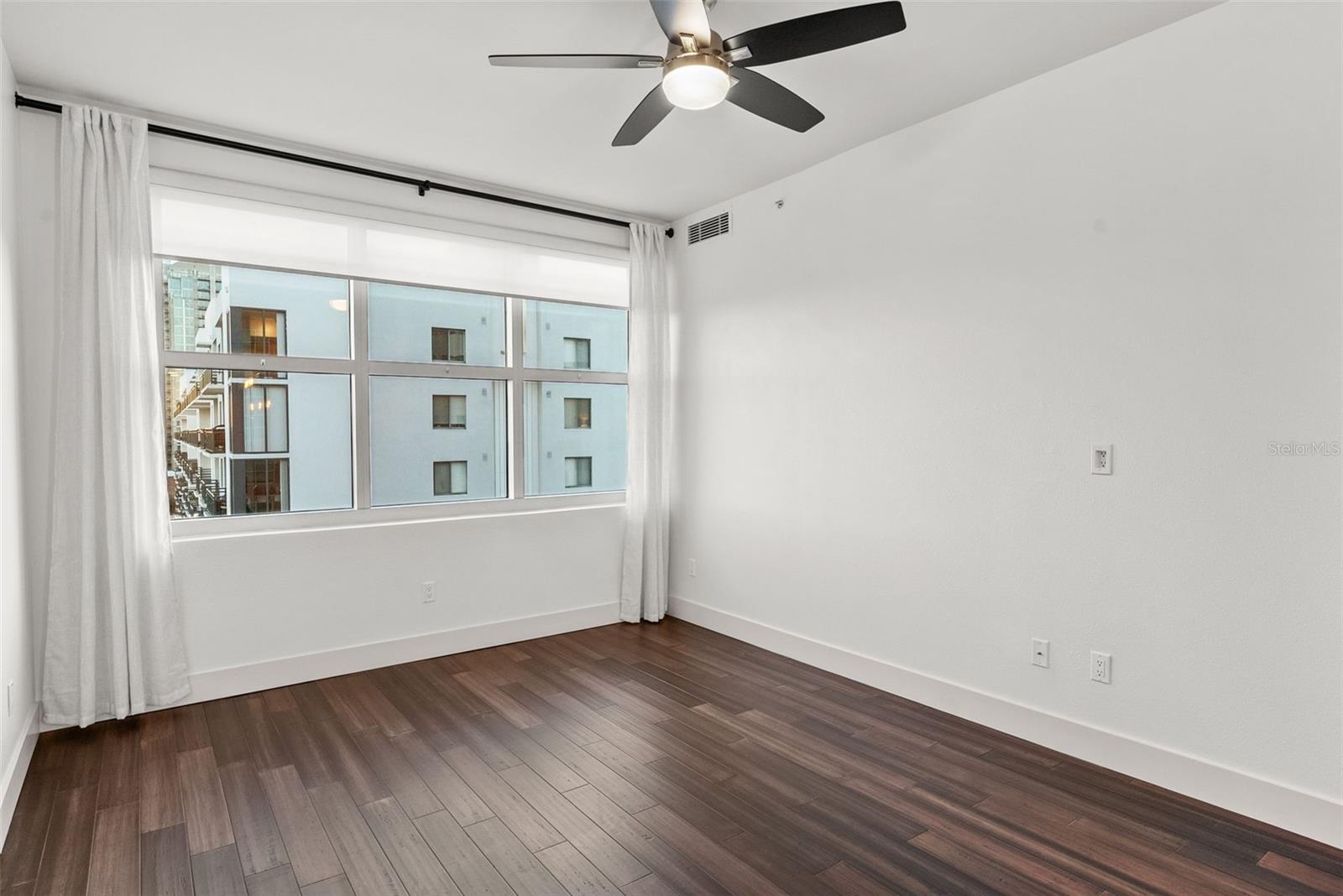 Image 17 of 44 For 1208 Kennedy Boulevard 618