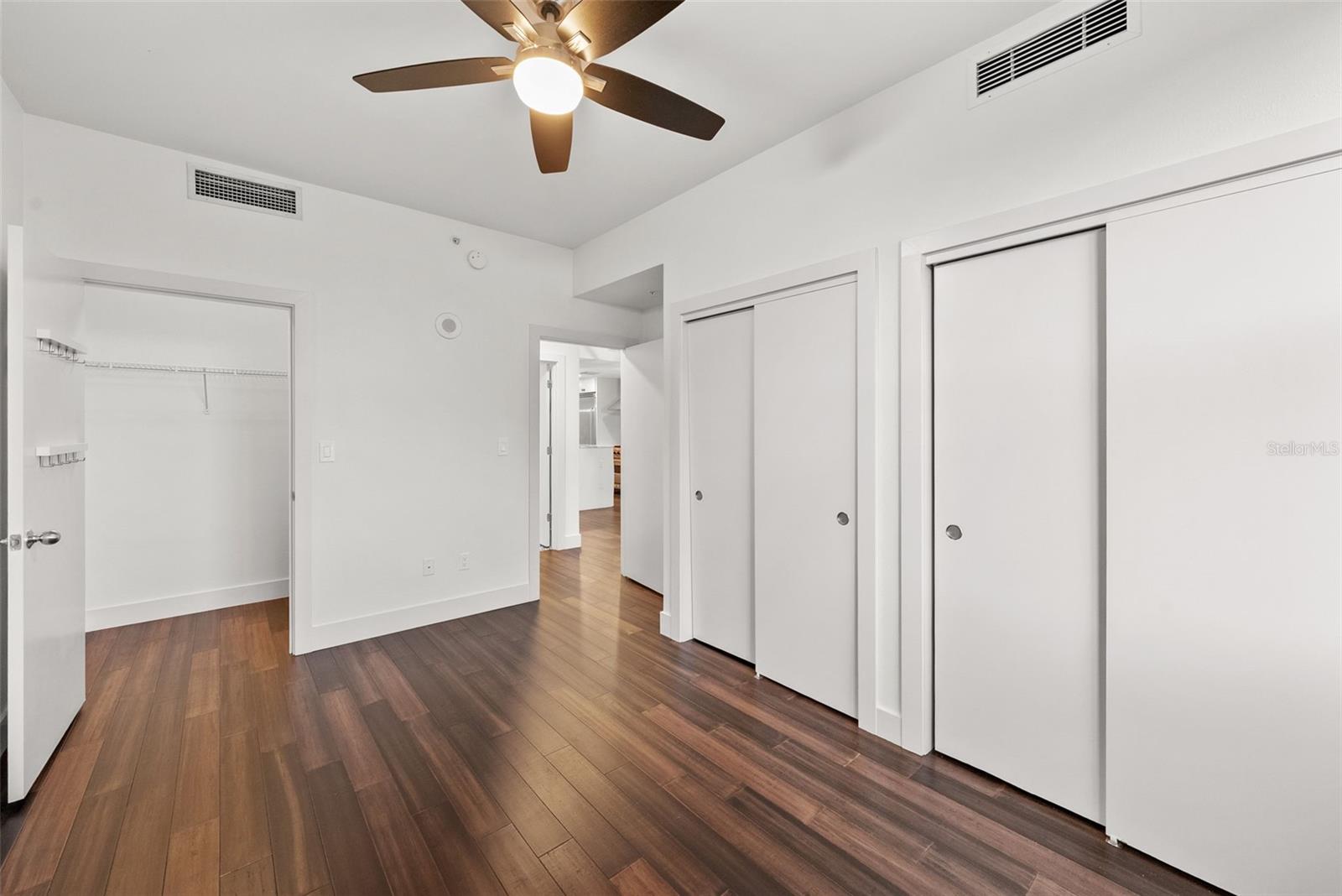 Image 23 of 44 For 1208 Kennedy Boulevard 618