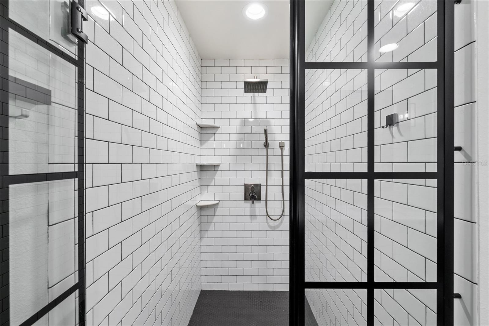 Image 27 of 44 For 1208 Kennedy Boulevard 618