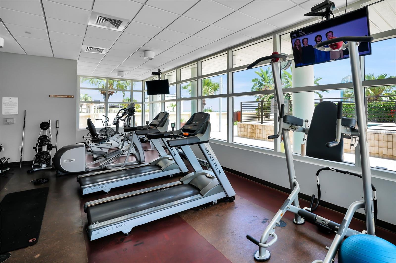 Image 38 of 44 For 1208 Kennedy Boulevard 618