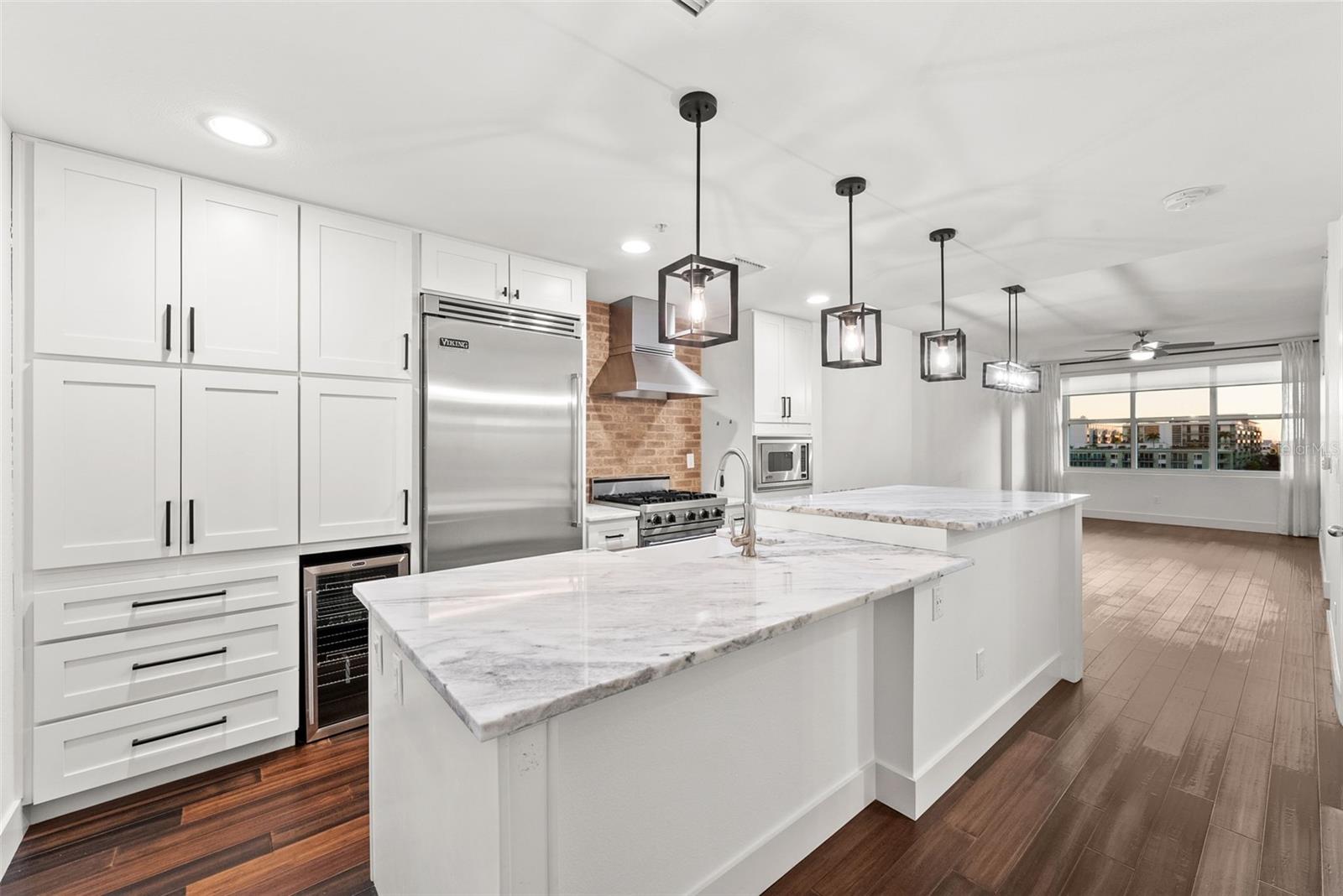 Image 4 of 44 For 1208 Kennedy Boulevard 618