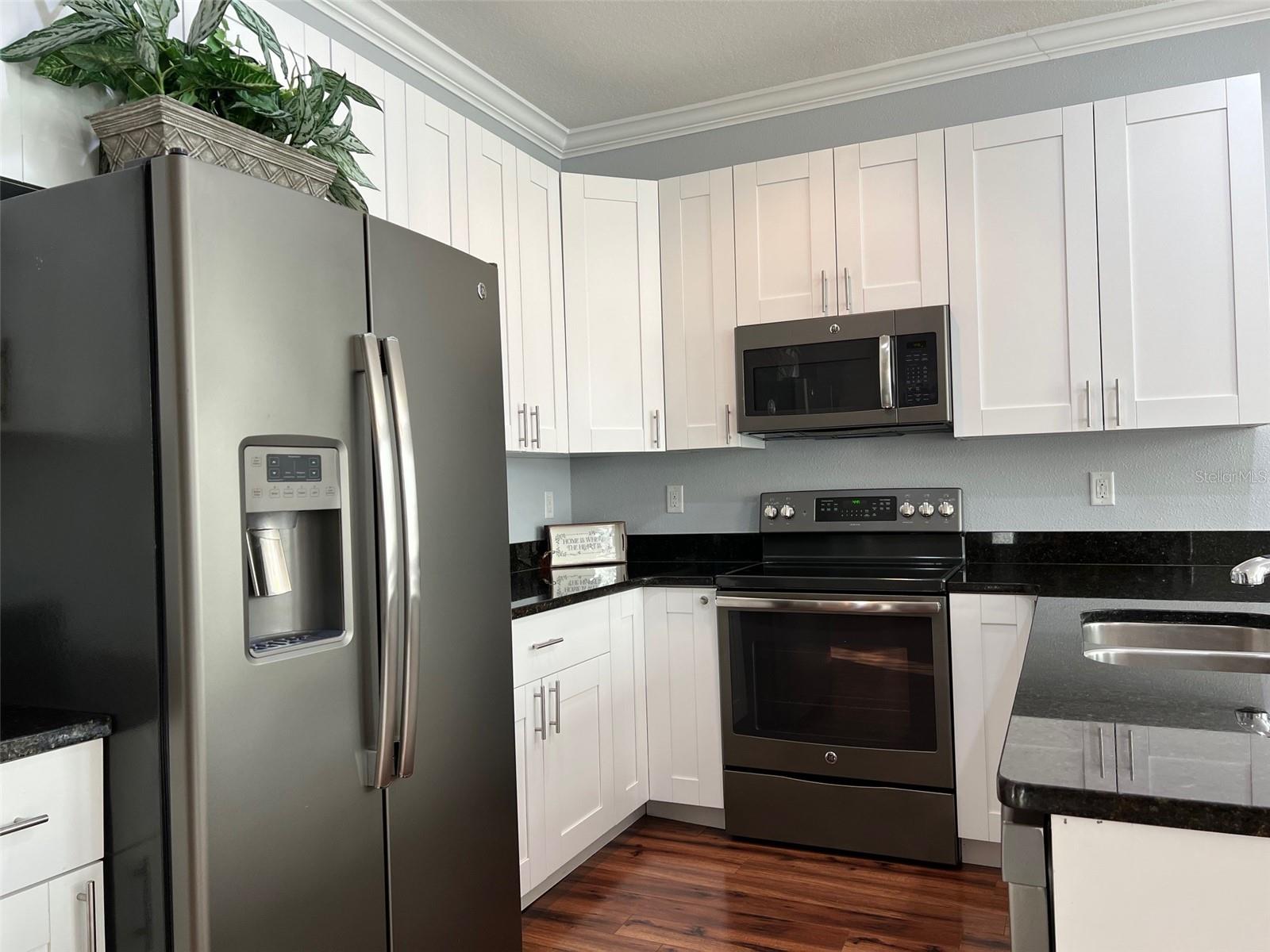 Image 4 of 15 For 6921 Interbay Boulevard 4