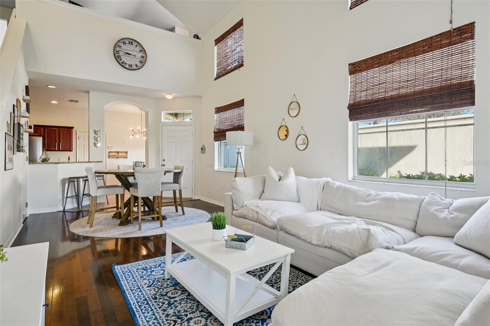 Image 16 of 49 For 6642 82nd Terrace N