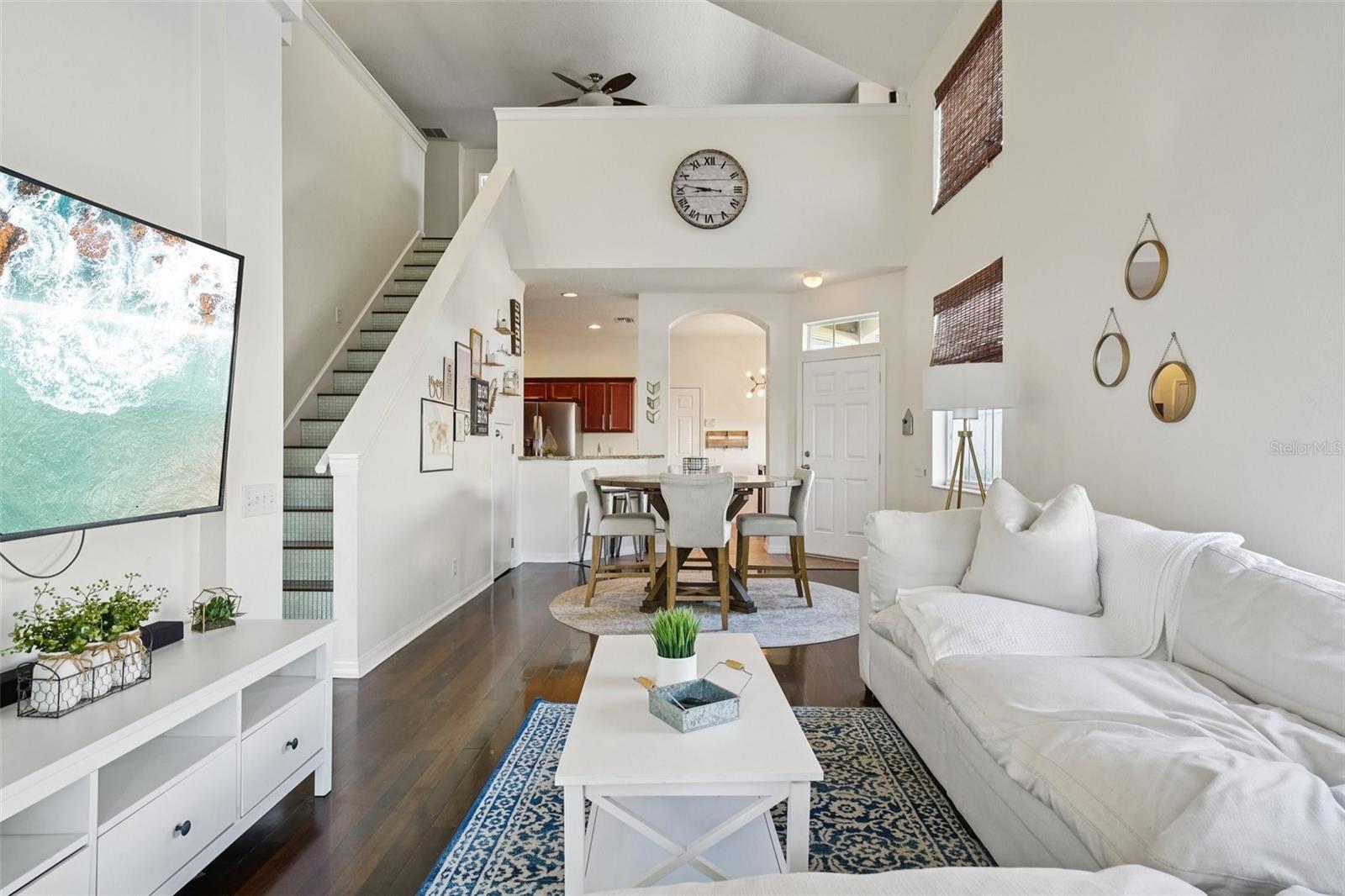 Image 17 of 49 For 6642 82nd Terrace N