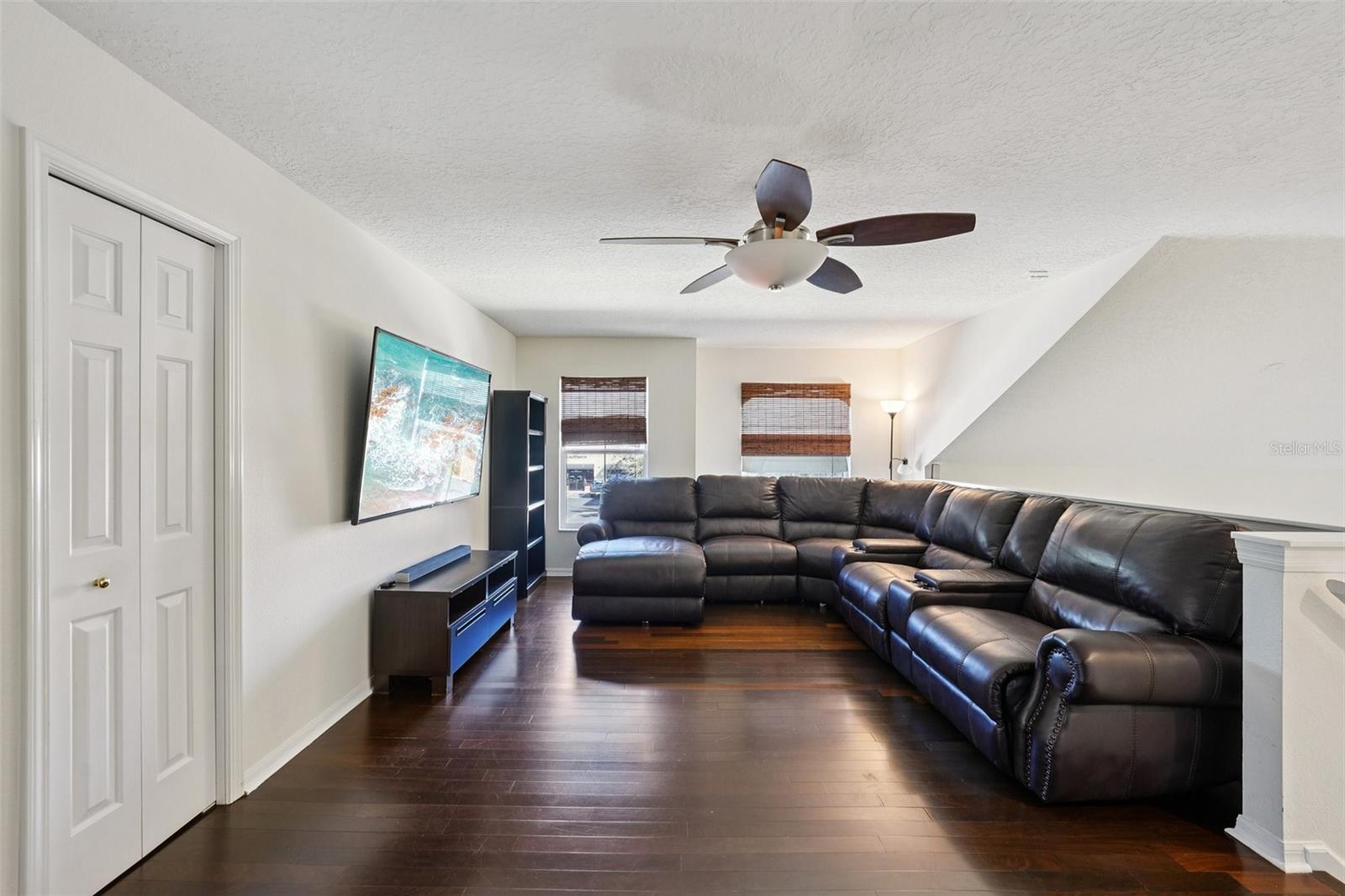 Image 31 of 49 For 6642 82nd Terrace N