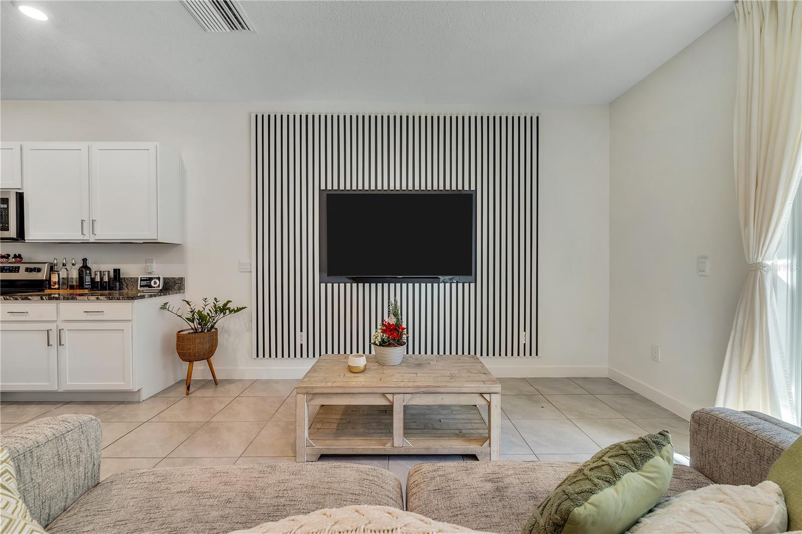 Image 13 of 49 For 2916 Peony Prairie Lane