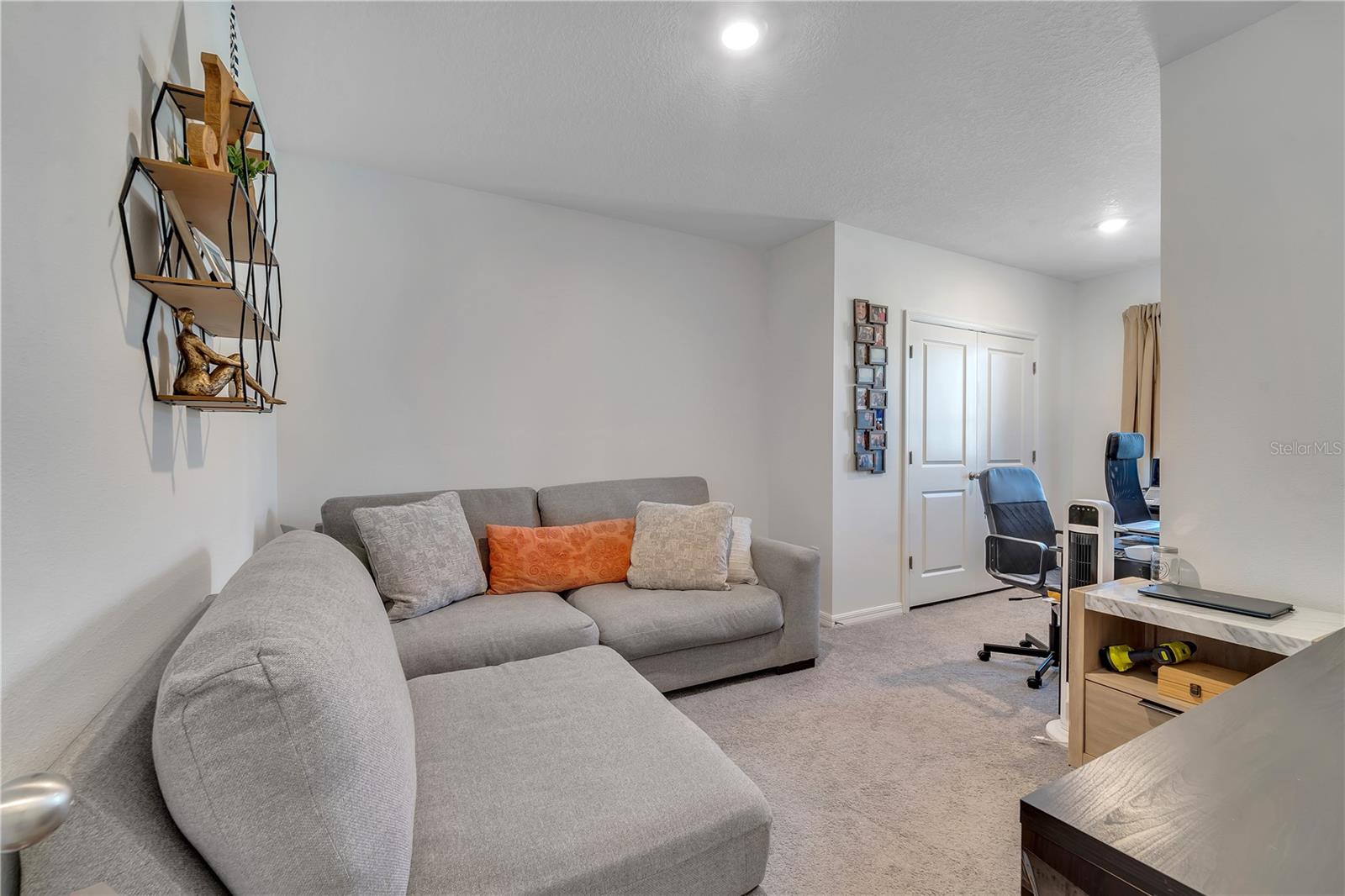 Image 30 of 49 For 2916 Peony Prairie Lane