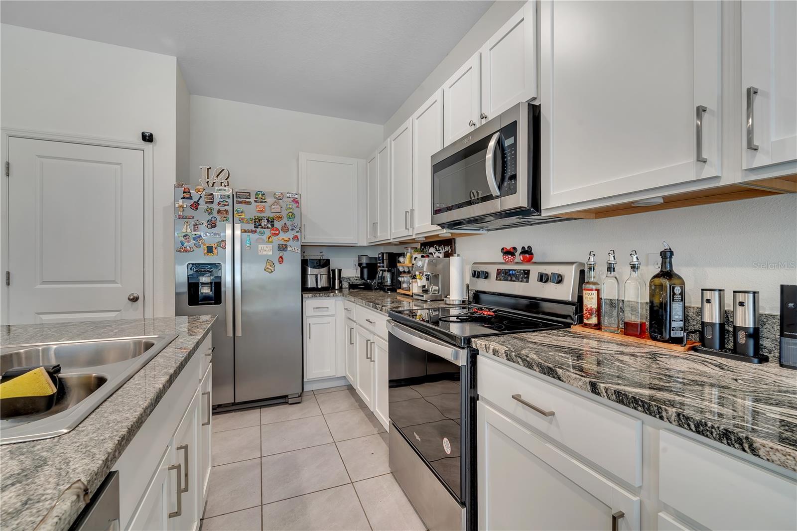 Image 7 of 49 For 2916 Peony Prairie Lane