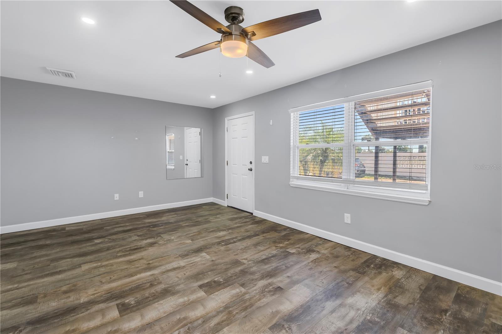 Image 10 of 30 For 9105 Hillsborough Avenue I102