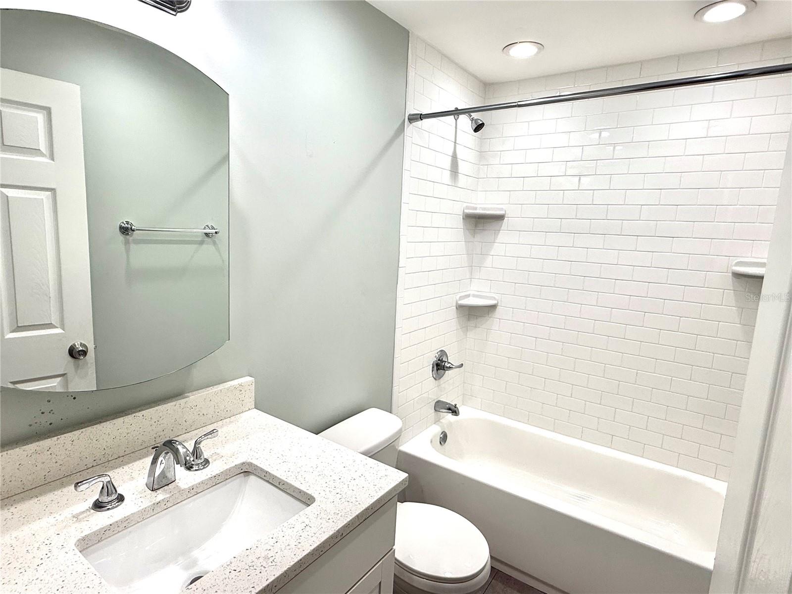 Image 22 of 30 For 9105 Hillsborough Avenue I102