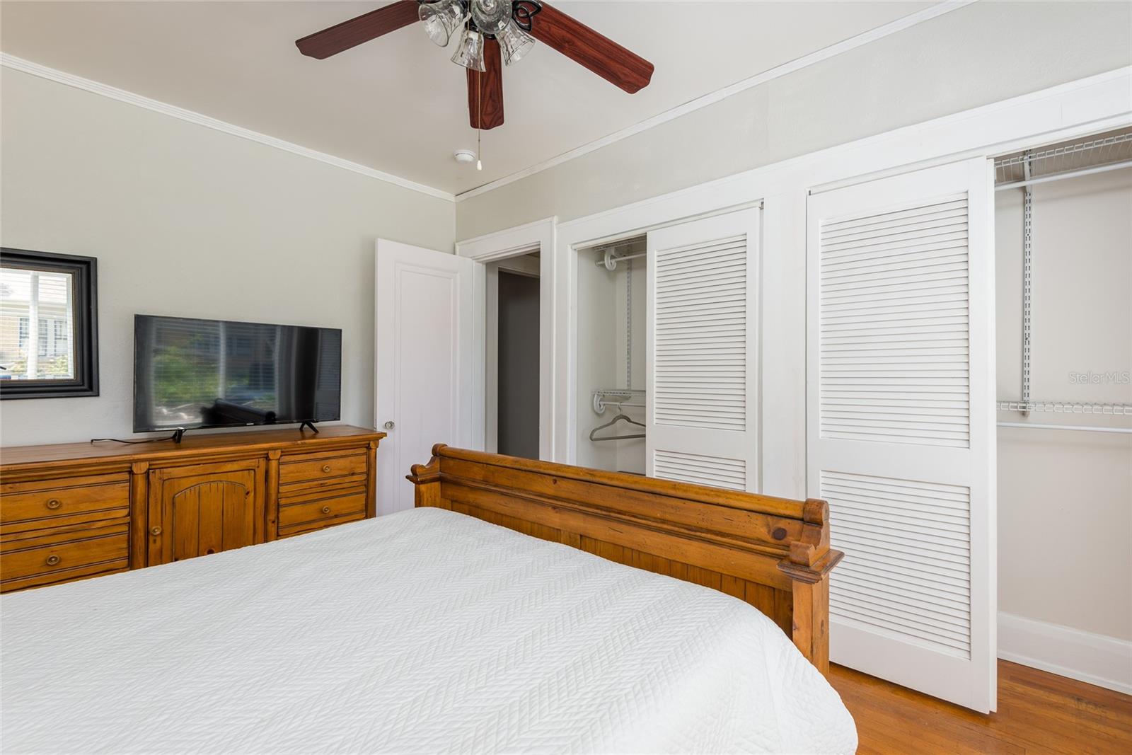 Image 21 of 41 For 3611 Bay To Bay Boulevard