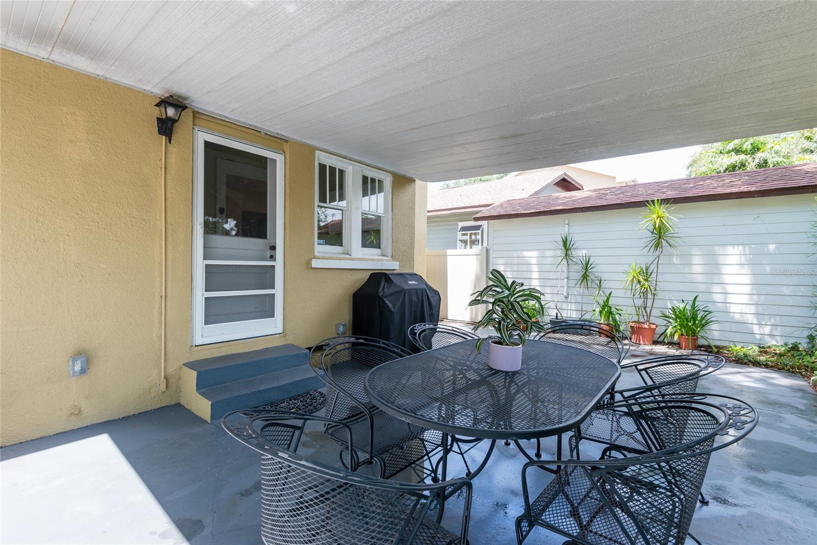 Image 30 of 41 For 3611 Bay To Bay Boulevard