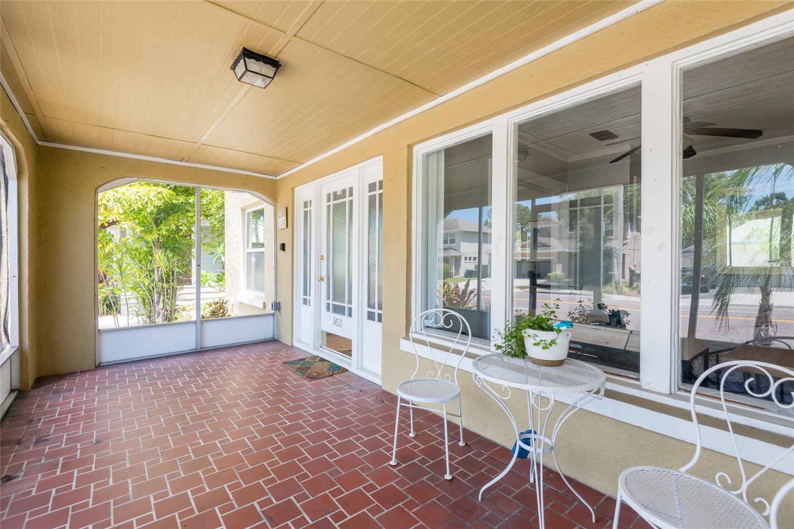 Image 4 of 41 For 3611 Bay To Bay Boulevard