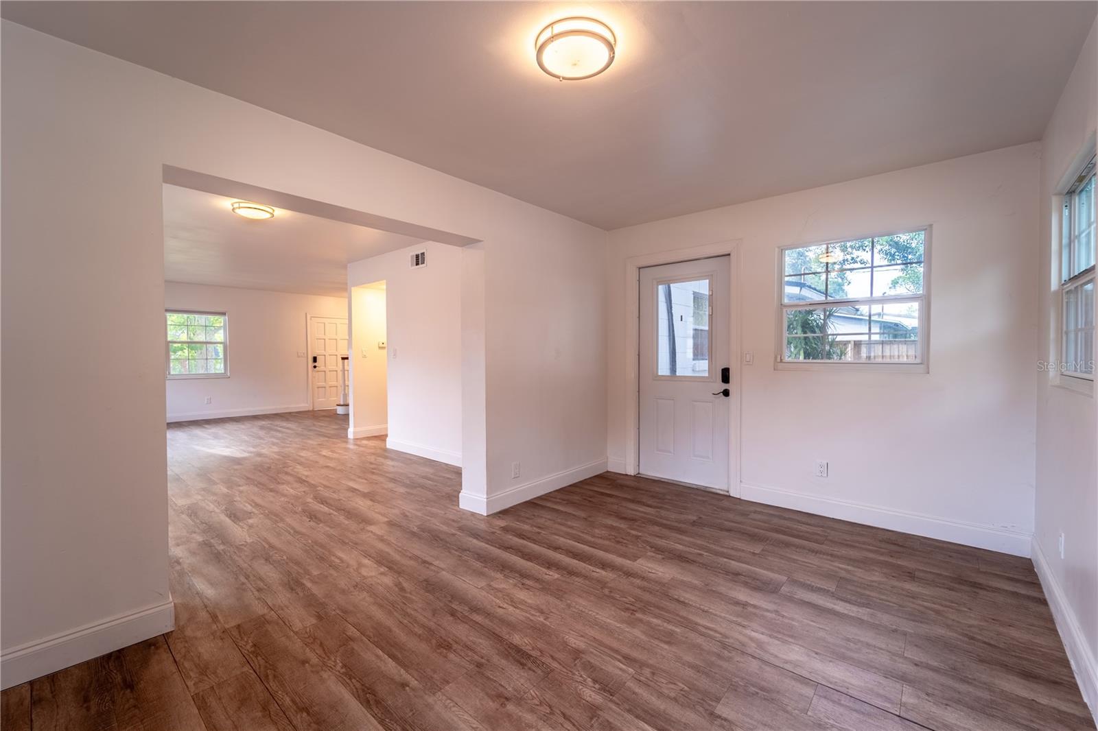 Image 5 of 16 For 8477 14th St N