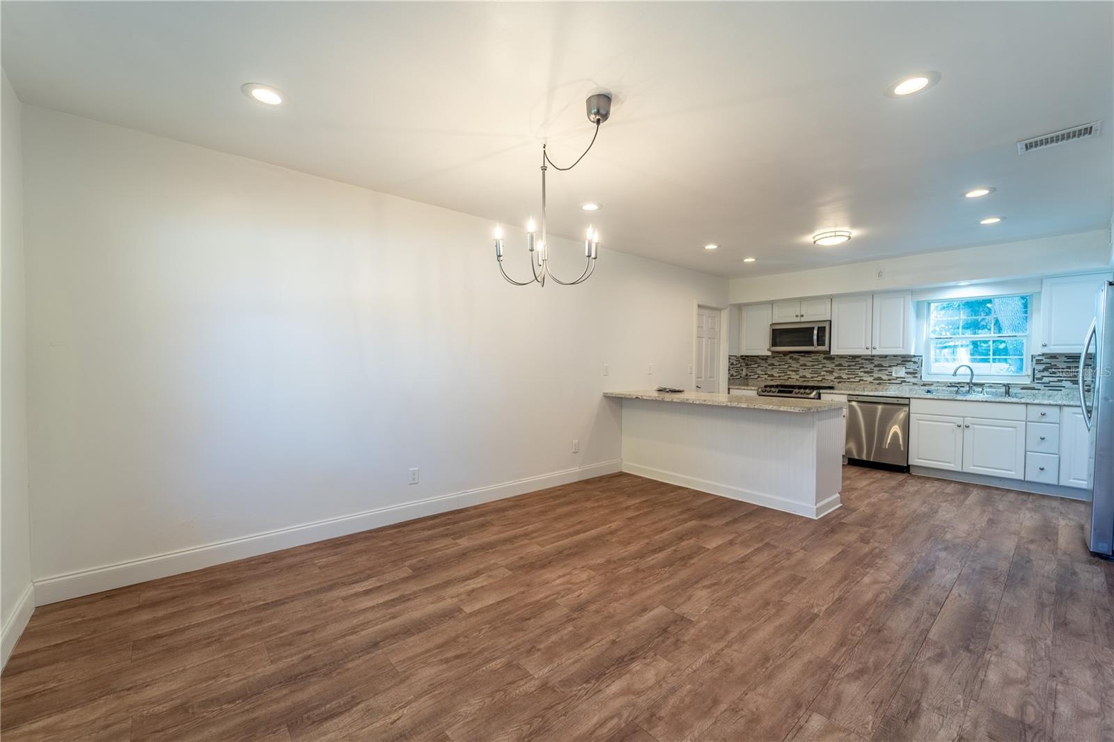 Image 9 of 16 For 8477 14th St N