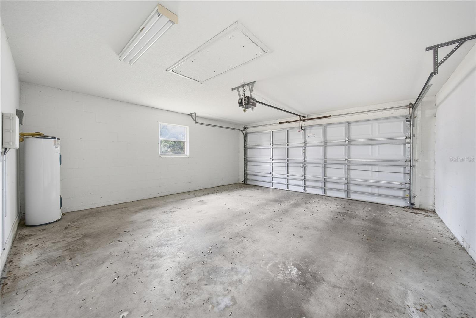 Image 18 of 24 For 5942 17th Street