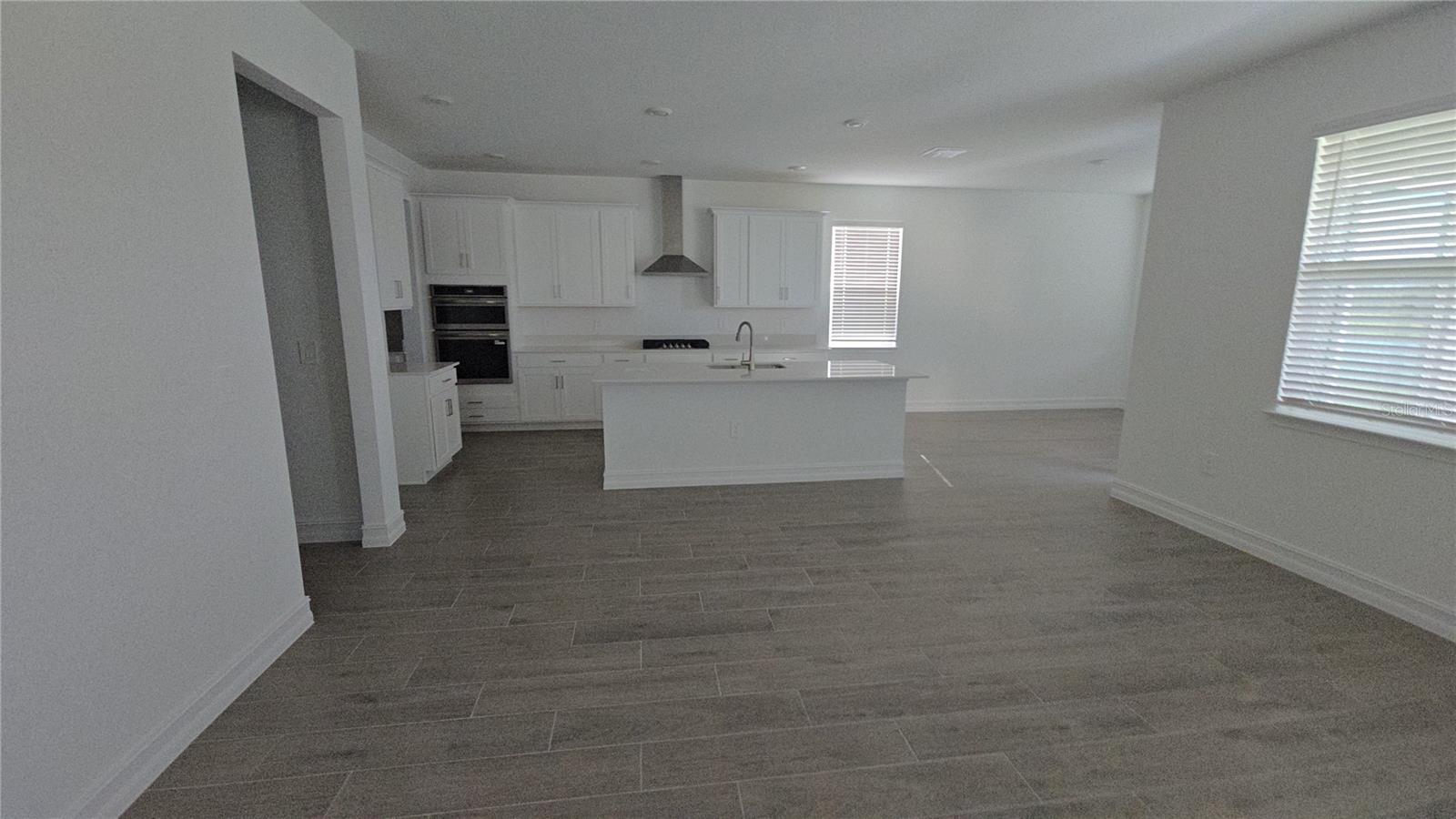 Image 2 of 20 For 7144 119th Court E