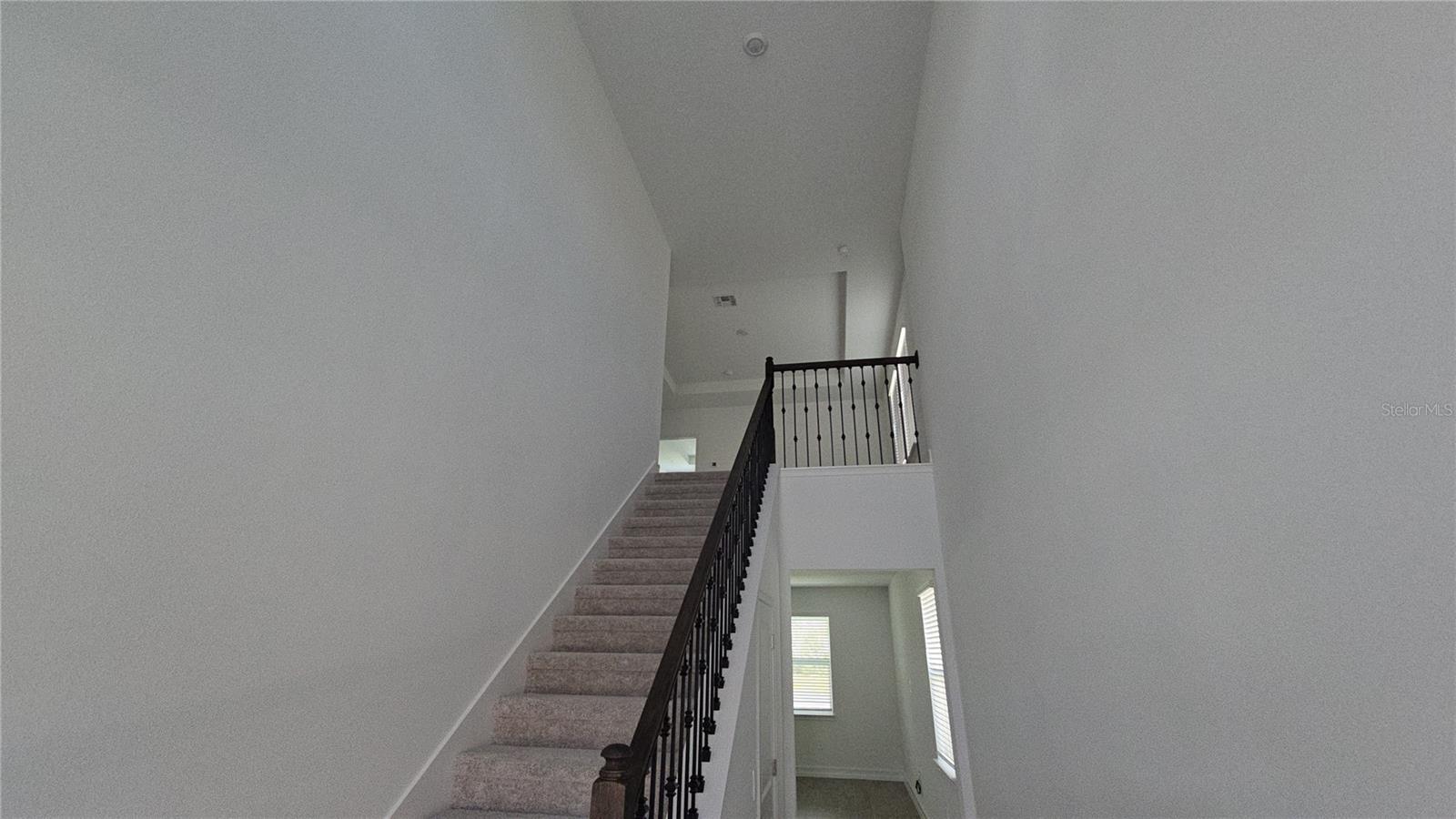 Image 7 of 20 For 7144 119th Court E