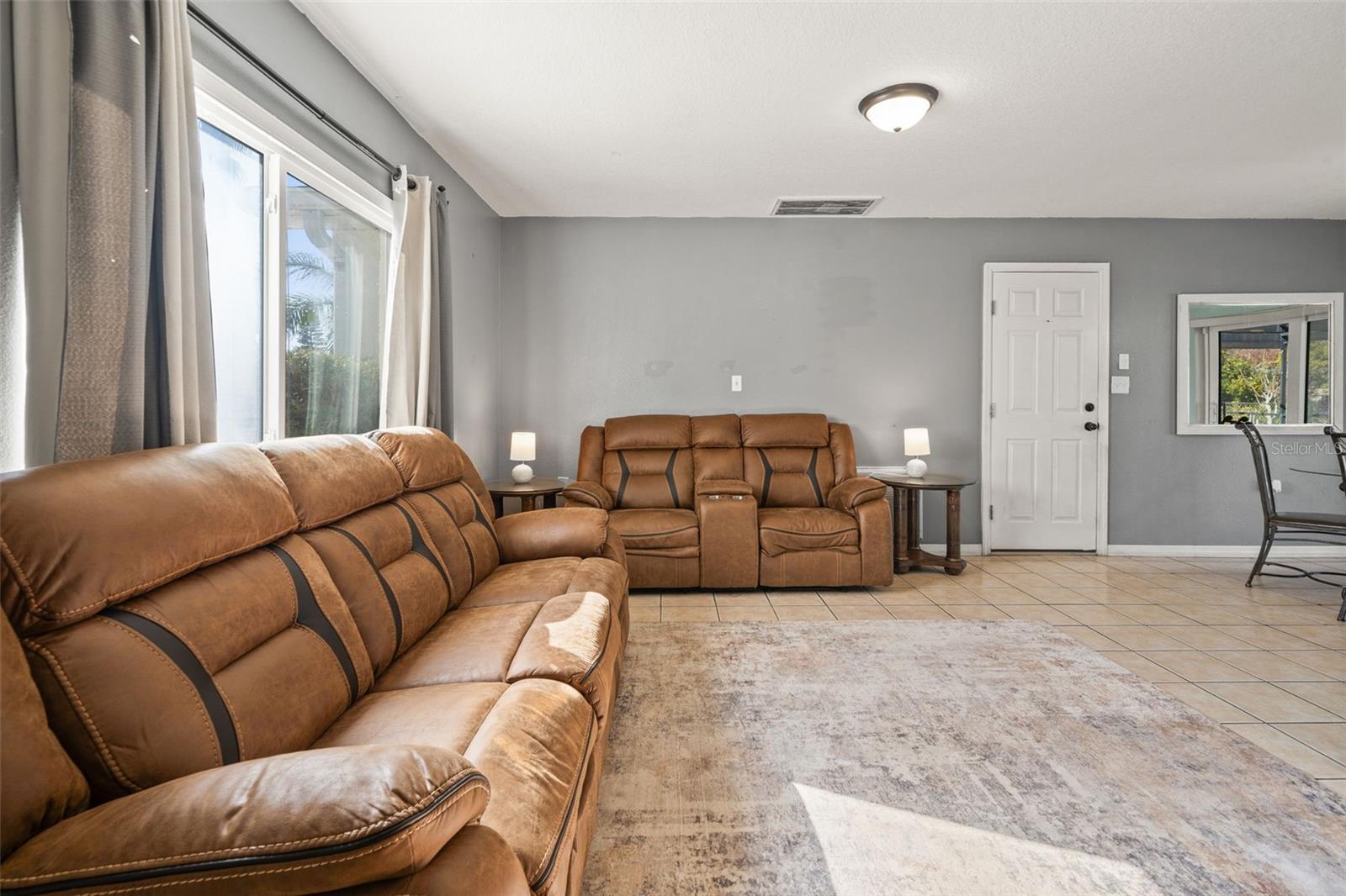 Image 24 of 33 For 8025 Durham Drive