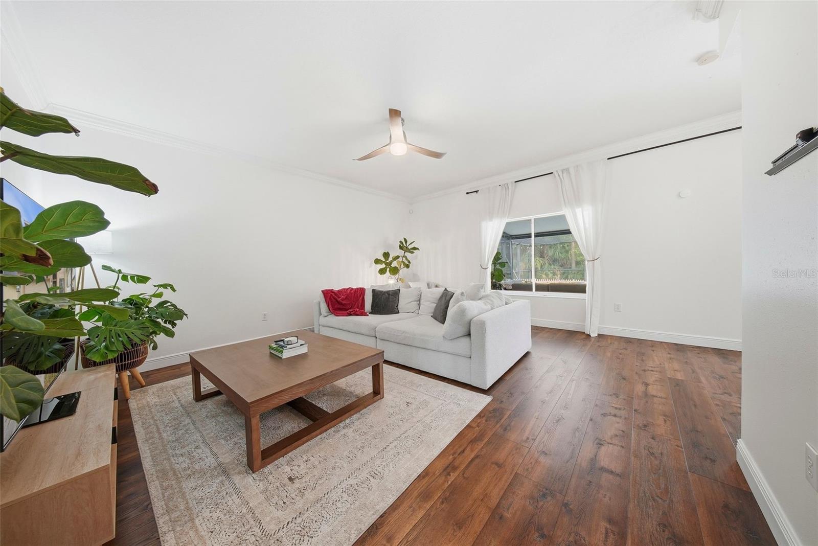 Image 11 of 49 For 4821 Barchetta Drive