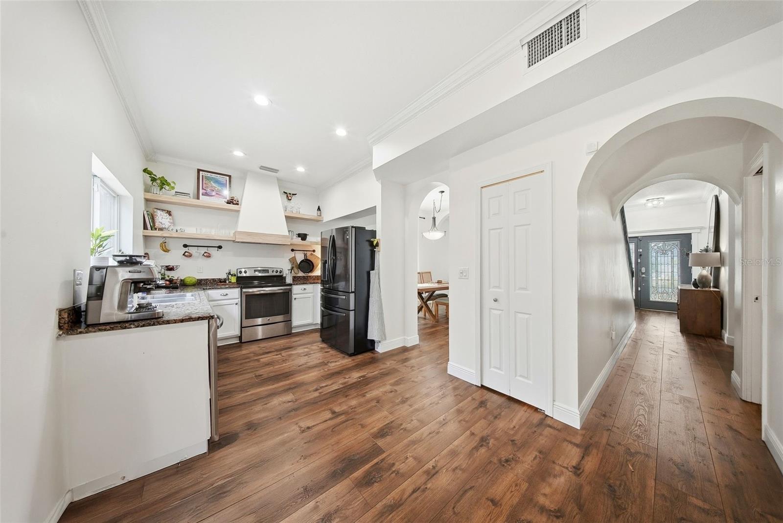 Image 16 of 49 For 4821 Barchetta Drive