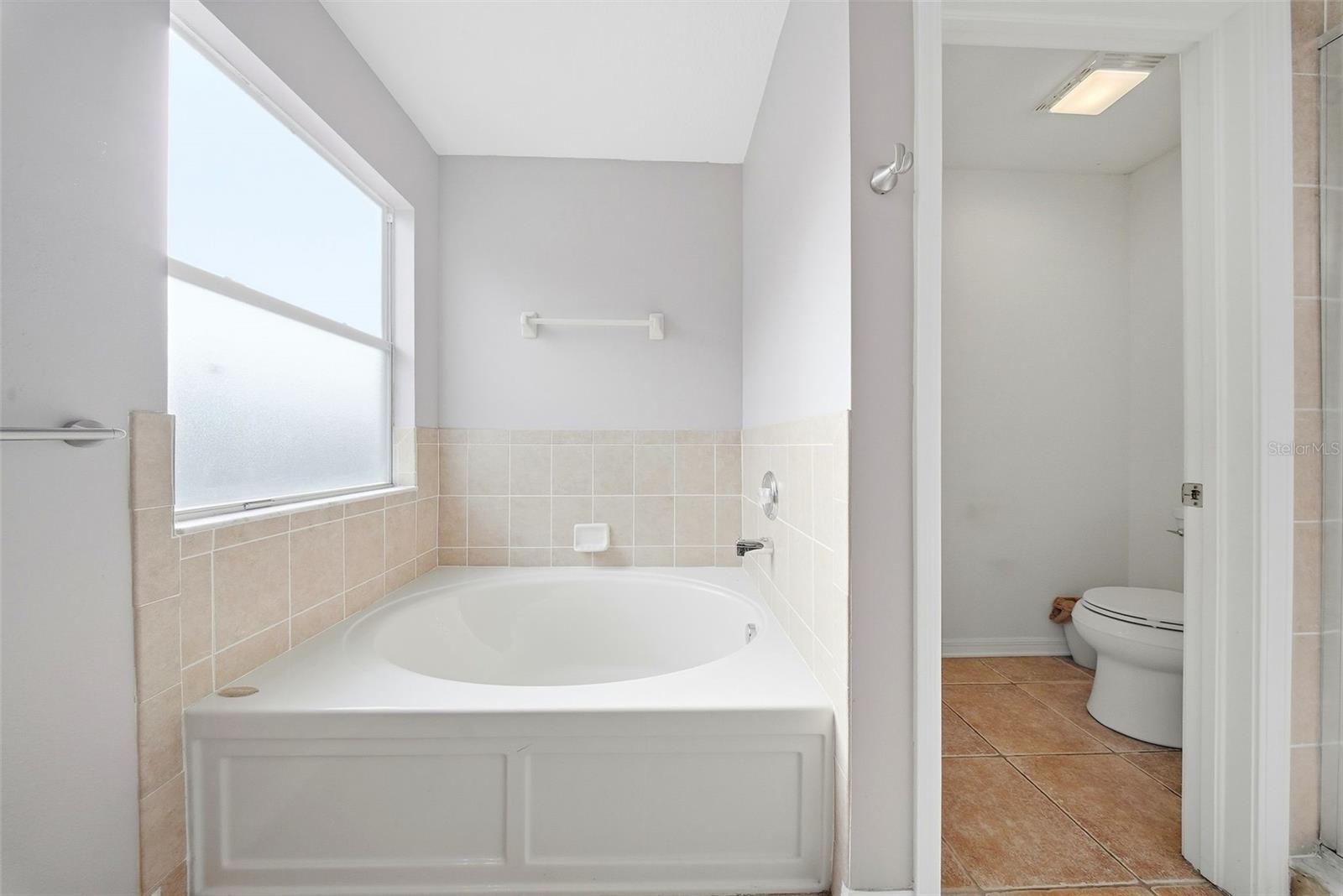 Image 39 of 49 For 4821 Barchetta Drive