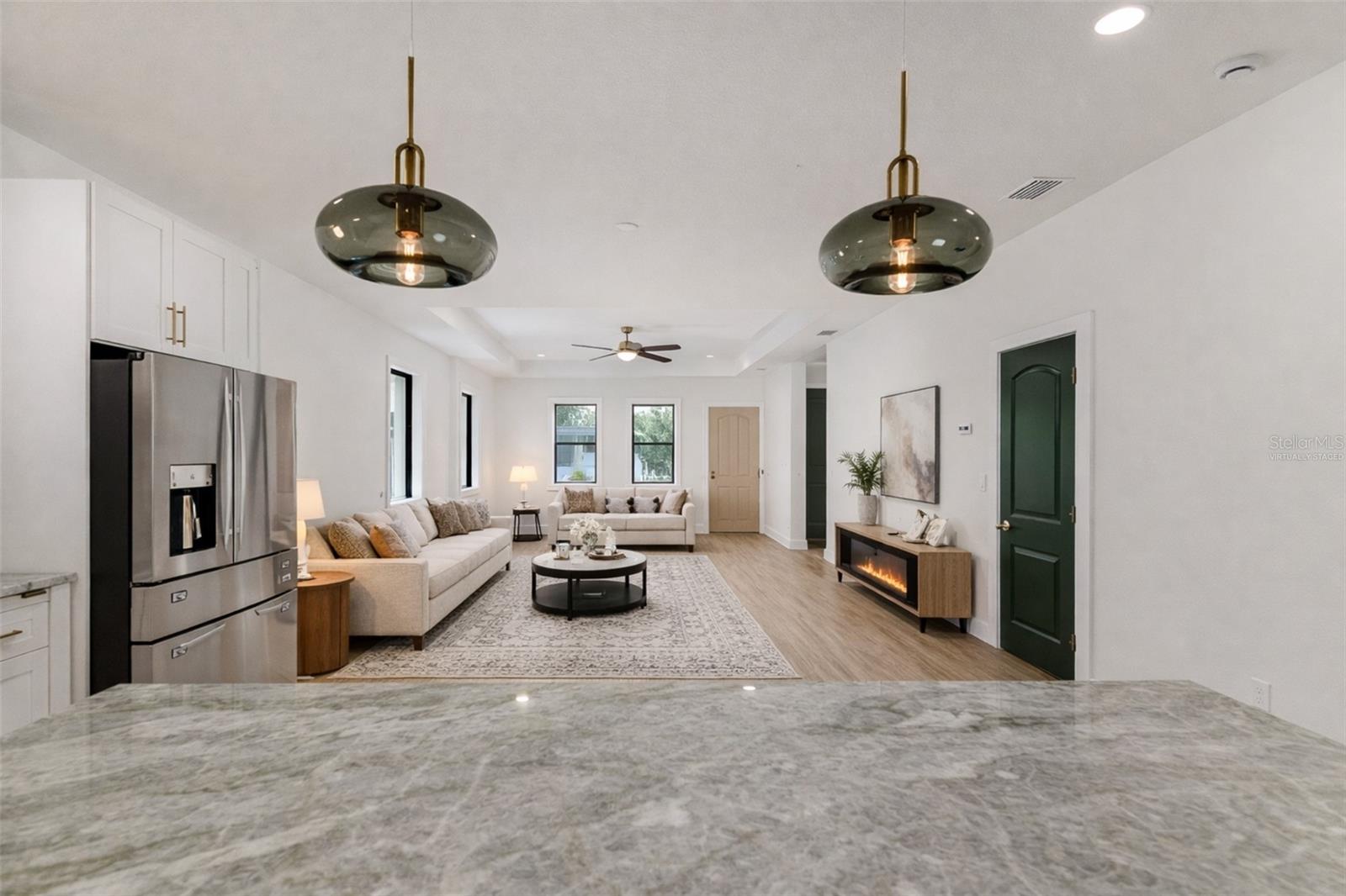 Listing photo id 24 for 7901 Greenwood Avenue