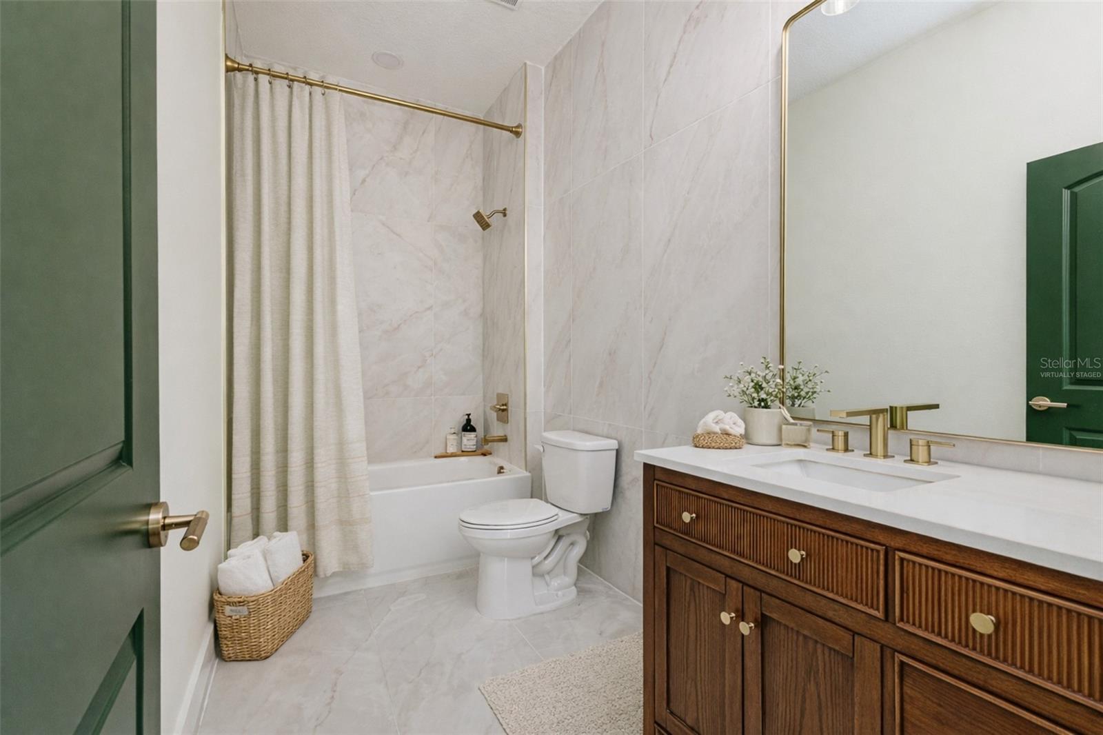 Listing photo id 28 for 7901 Greenwood Avenue