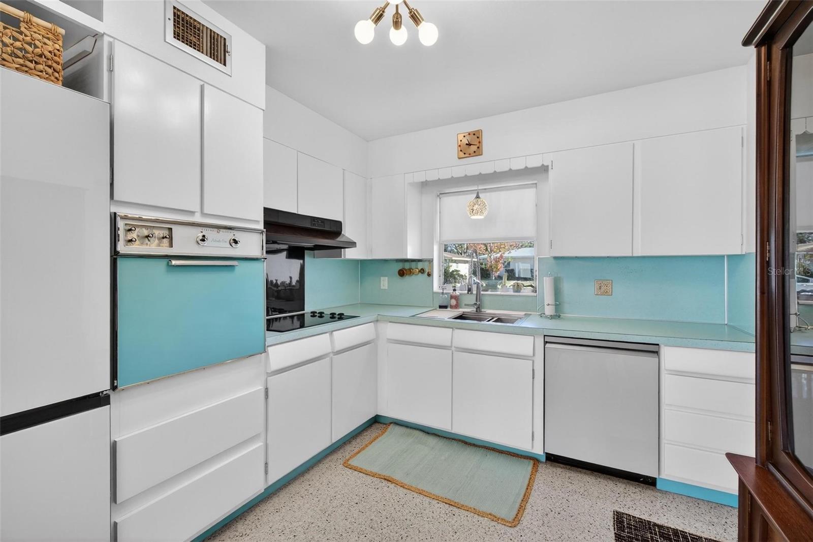 Image 13 of 36 For 1842 59th Way N