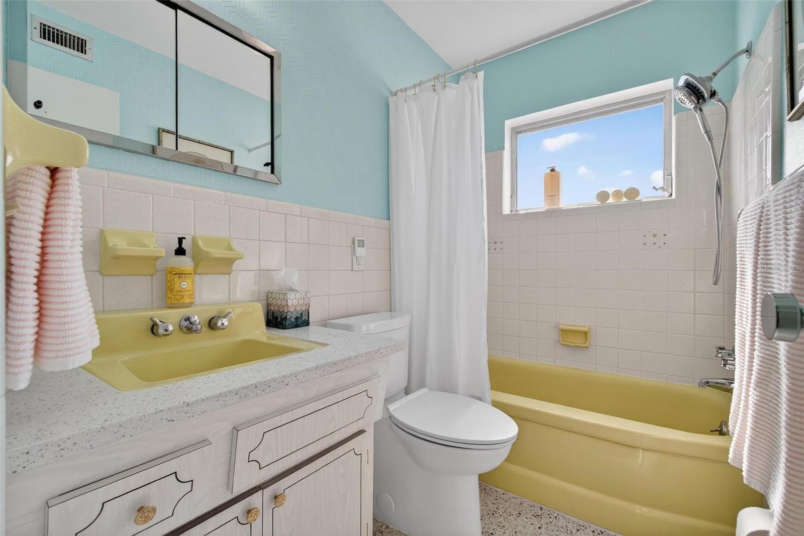 Image 17 of 36 For 1842 59th Way N