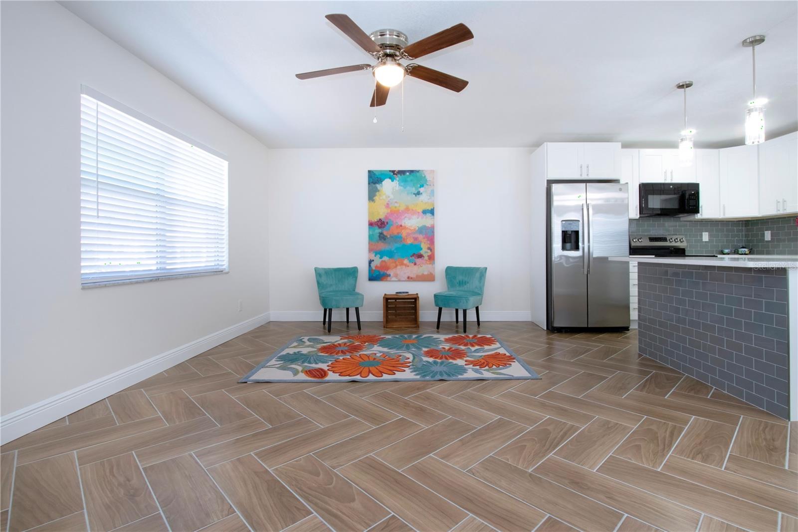 Image 19 of 55 For 1902 Andover Street 198