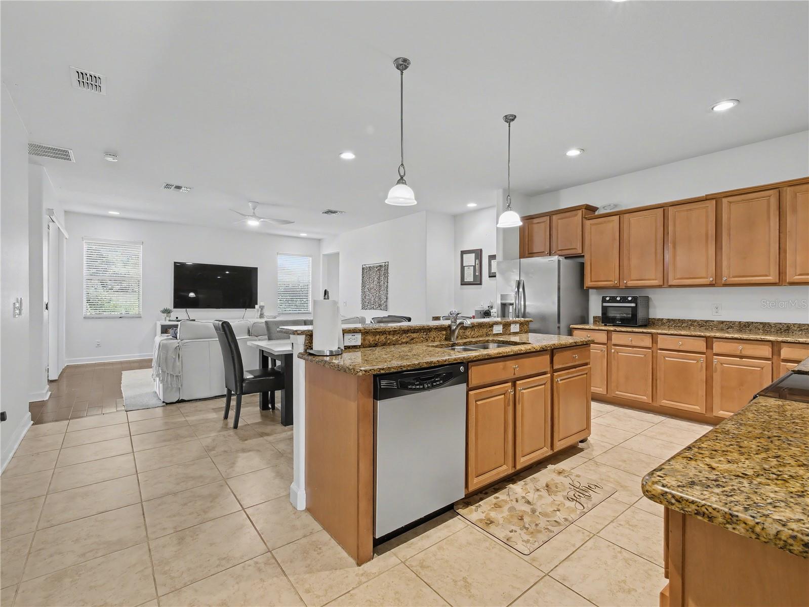 Image 7 of 37 For 1098 Harmony Lane