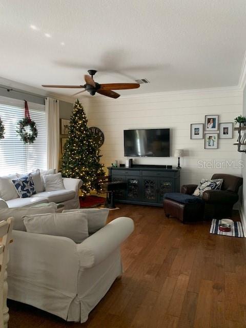 Image 8 of 32 For 19138 Cypress Green Drive