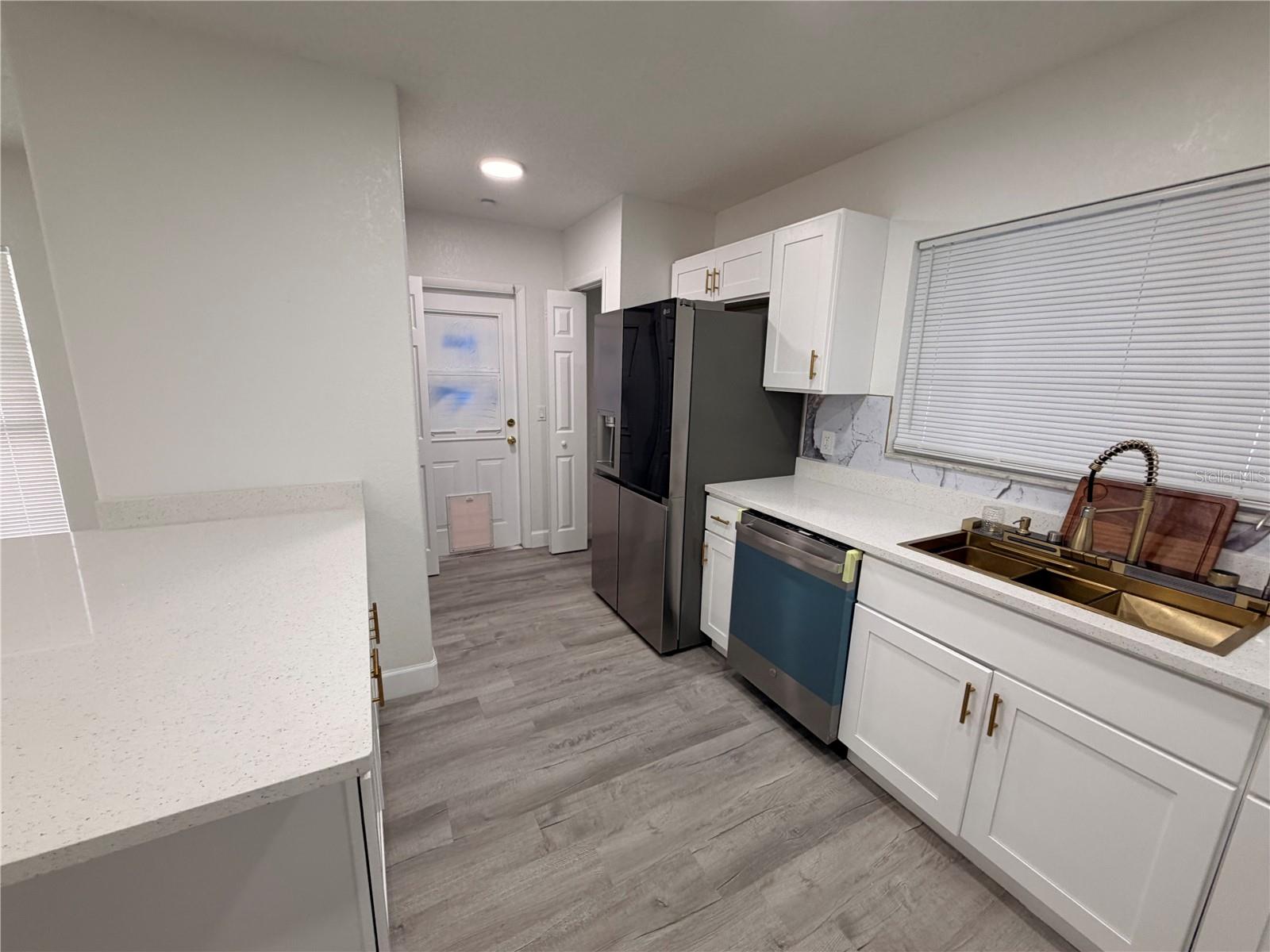 Image 19 of 21 For 7513 Rustic Drive