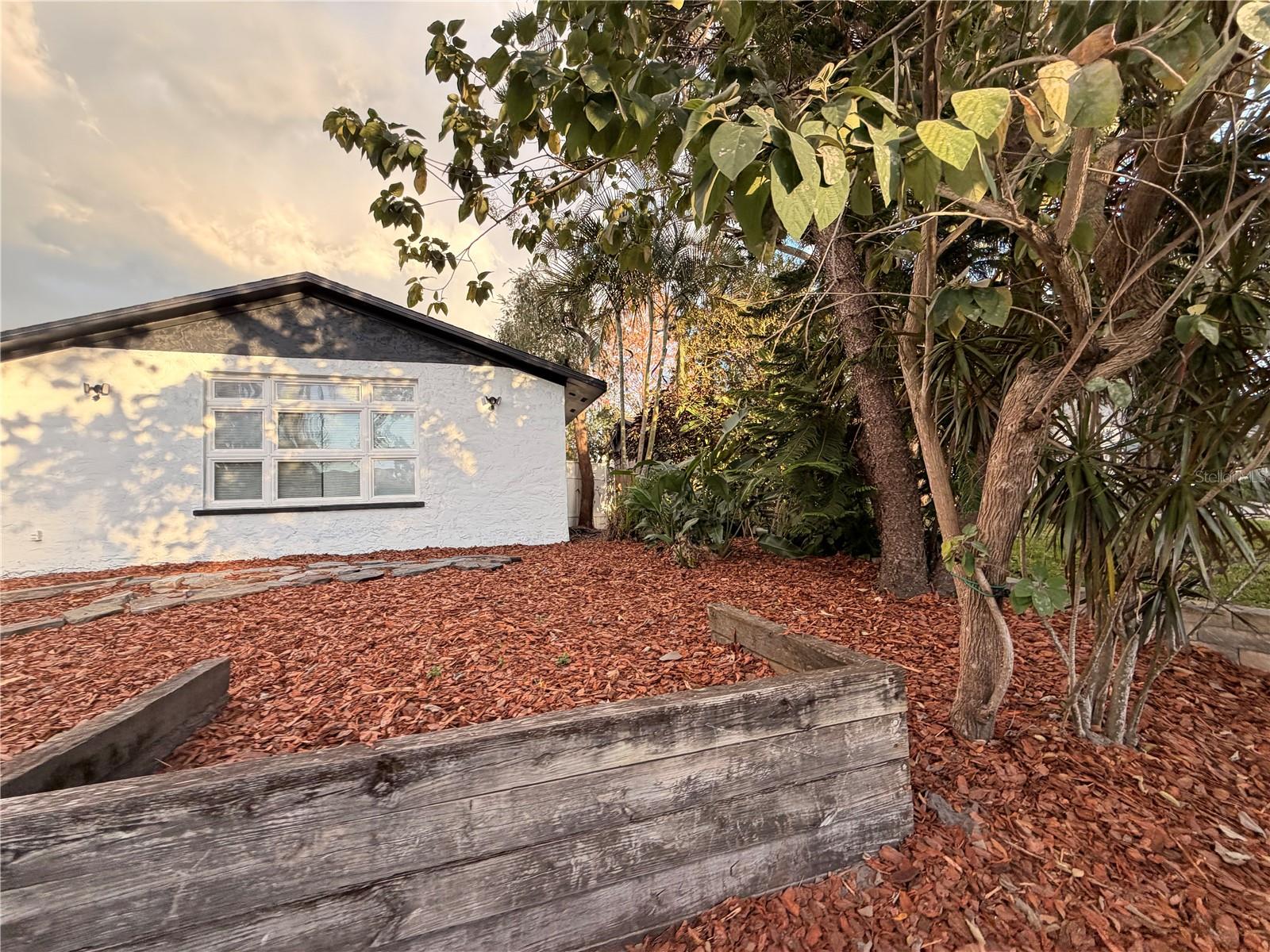 Image 3 of 21 For 7513 Rustic Drive