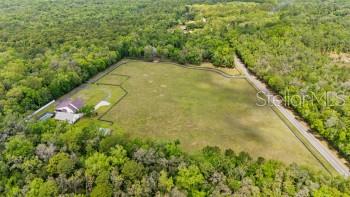 Listing photo id 43 for 12345 Citrus Way