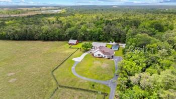 Listing photo id 46 for 12345 Citrus Way