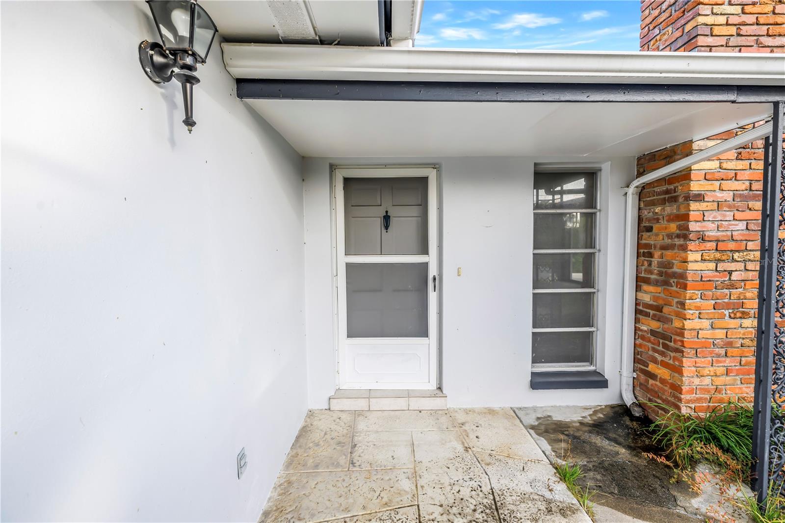 Image 4 of 45 For 380 Belle Point Drive