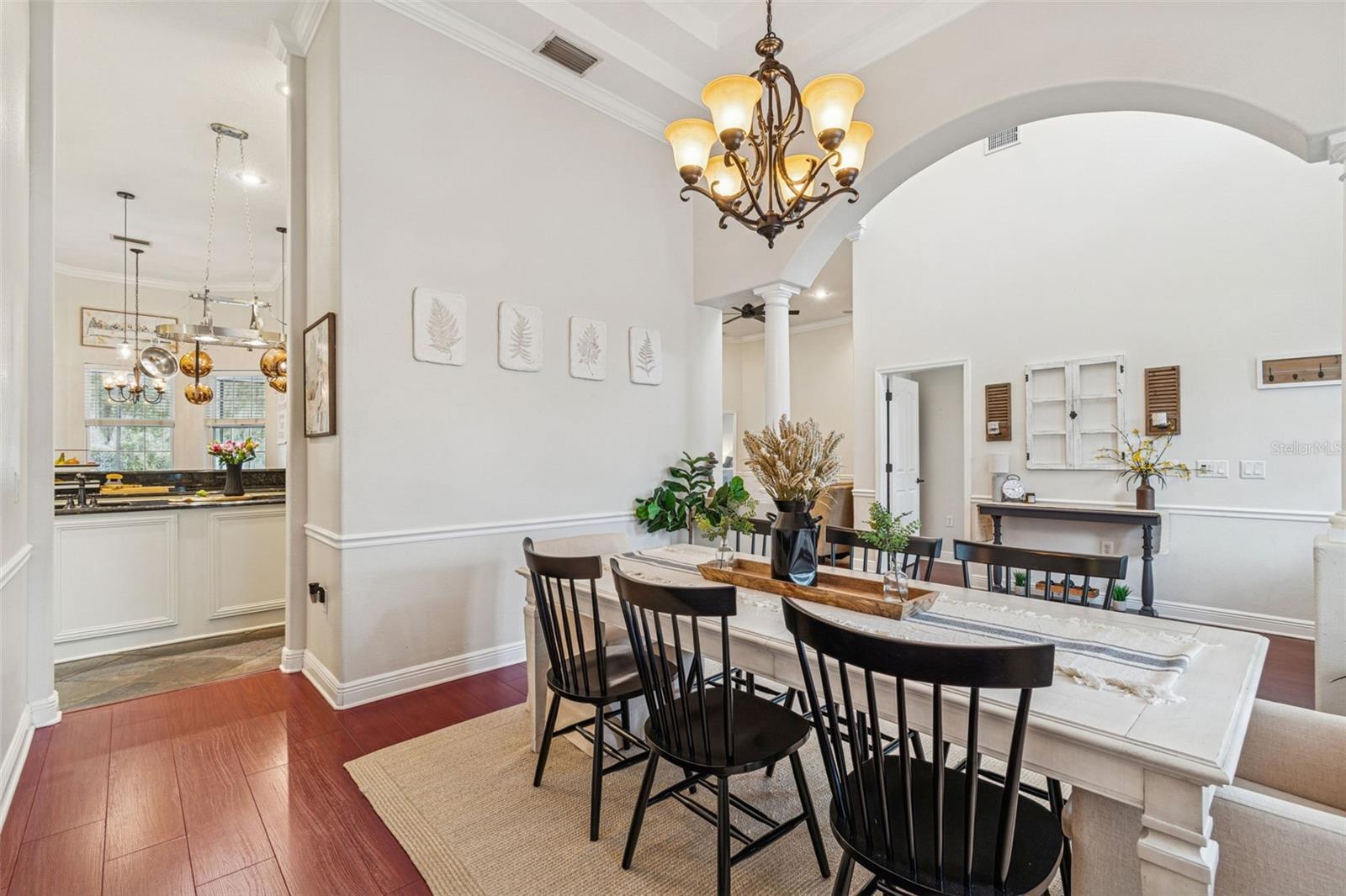 Listing photo id 16 for 3077 Cork Road