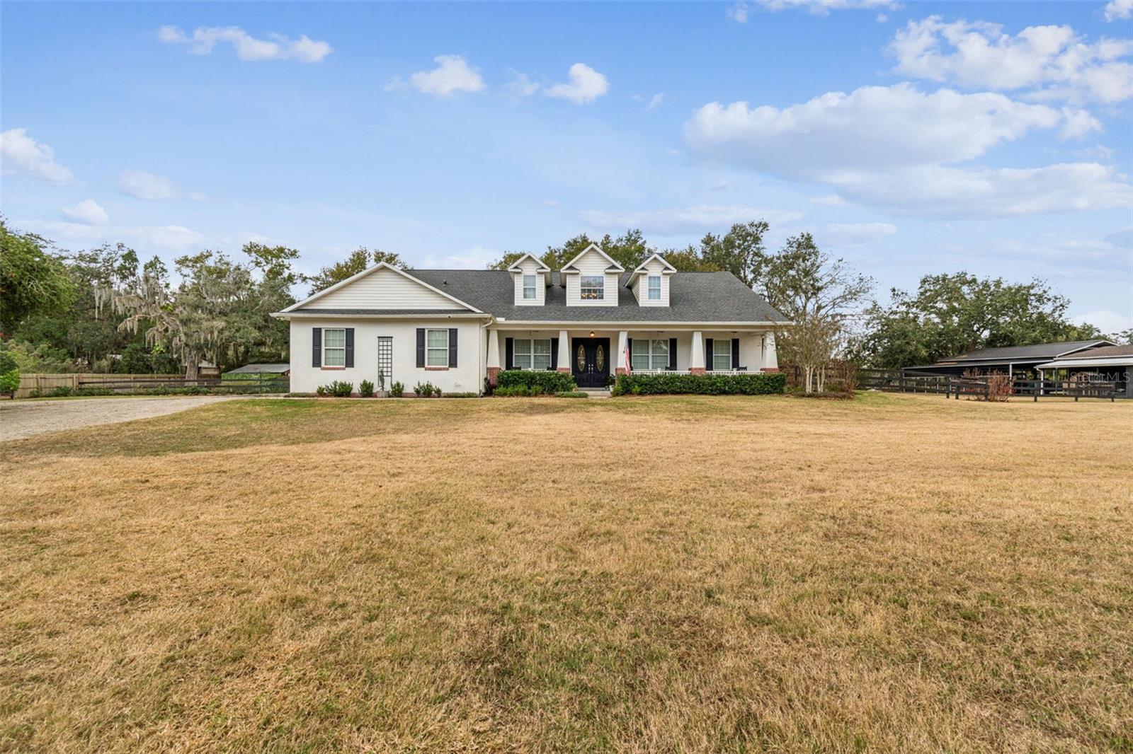 Listing photo id 2 for 3077 Cork Road