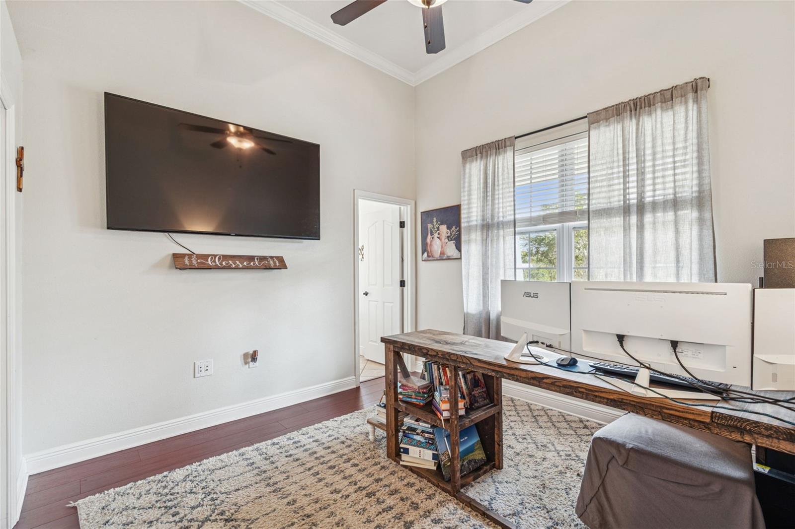 Listing photo id 58 for 3077 Cork Road