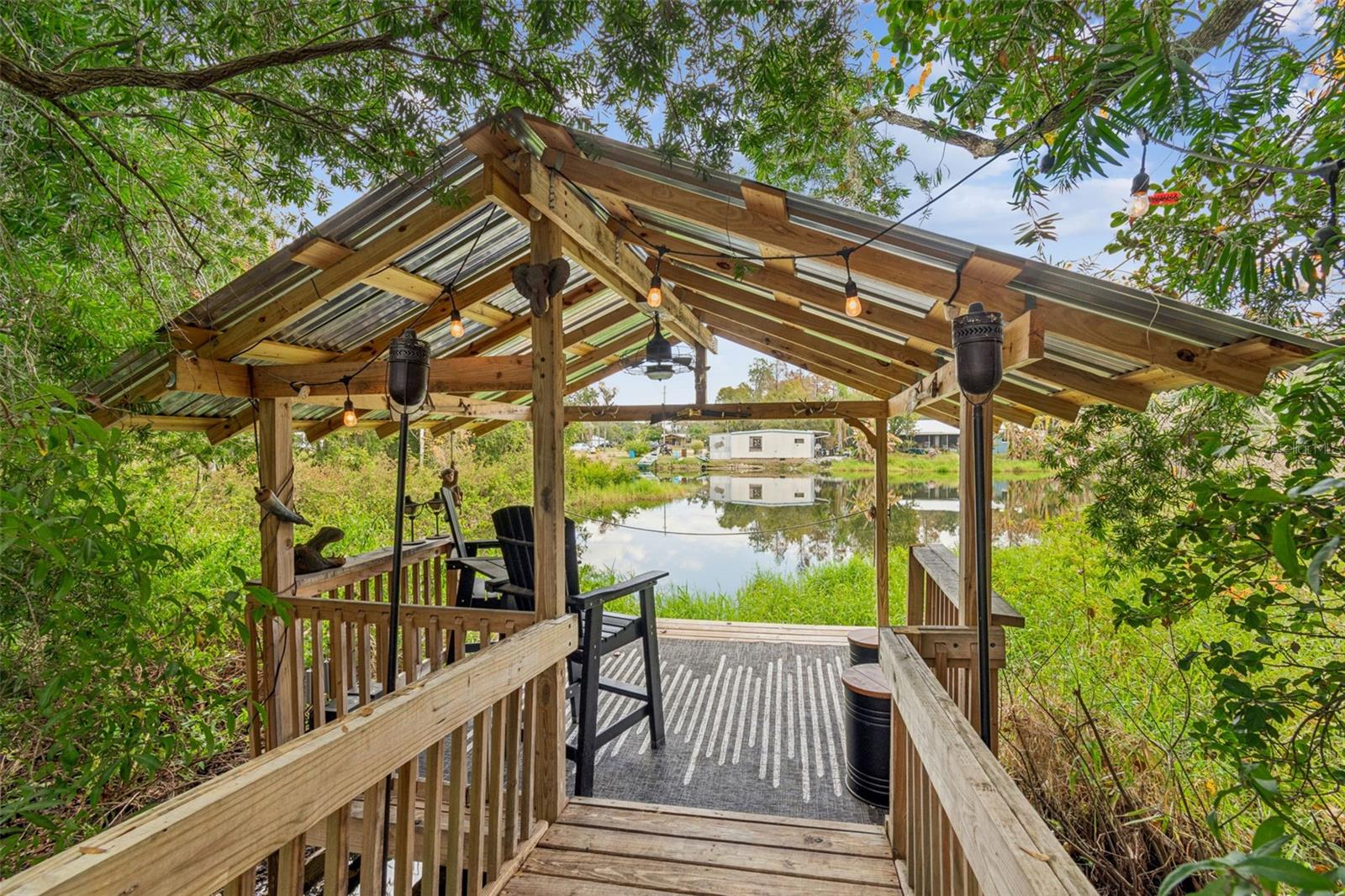 Listing photo id 82 for 3077 Cork Road