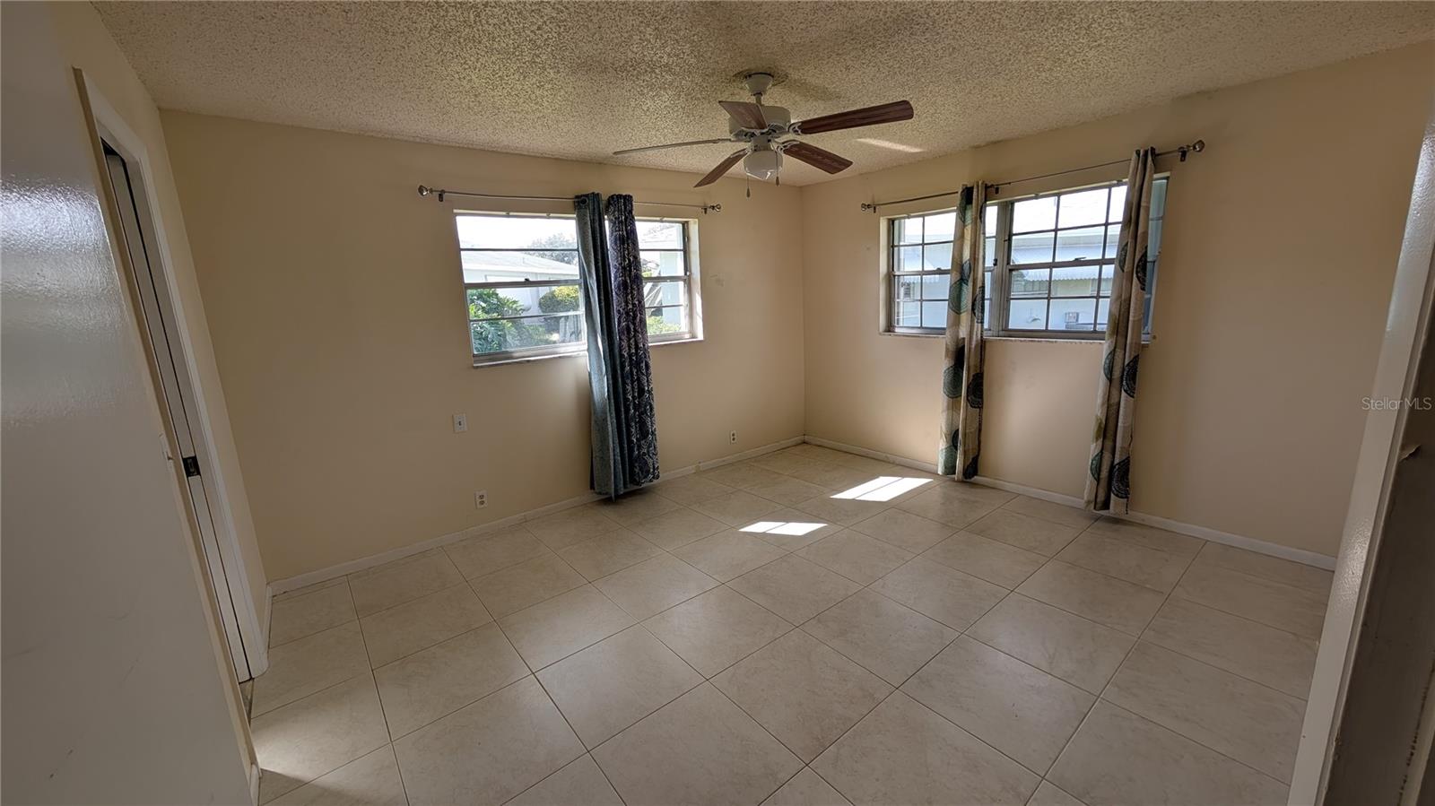 Image 11 of 59 For 438 Bluebird Lane