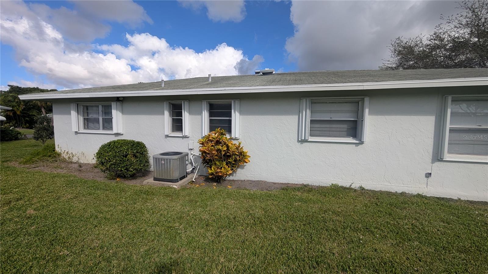 Image 43 of 59 For 438 Bluebird Lane