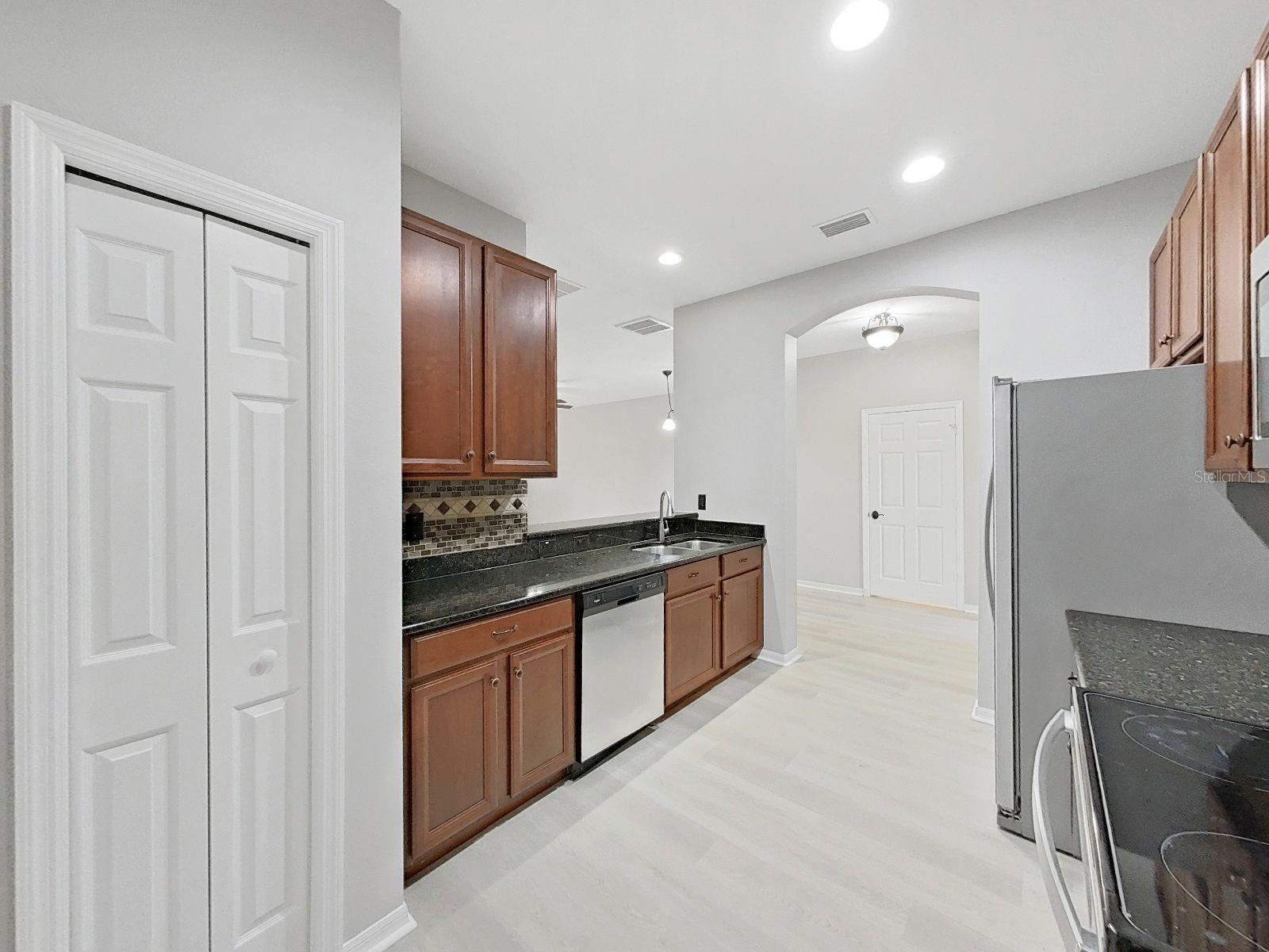 Image 14 of 48 For 20119 Weeping Laurel Place