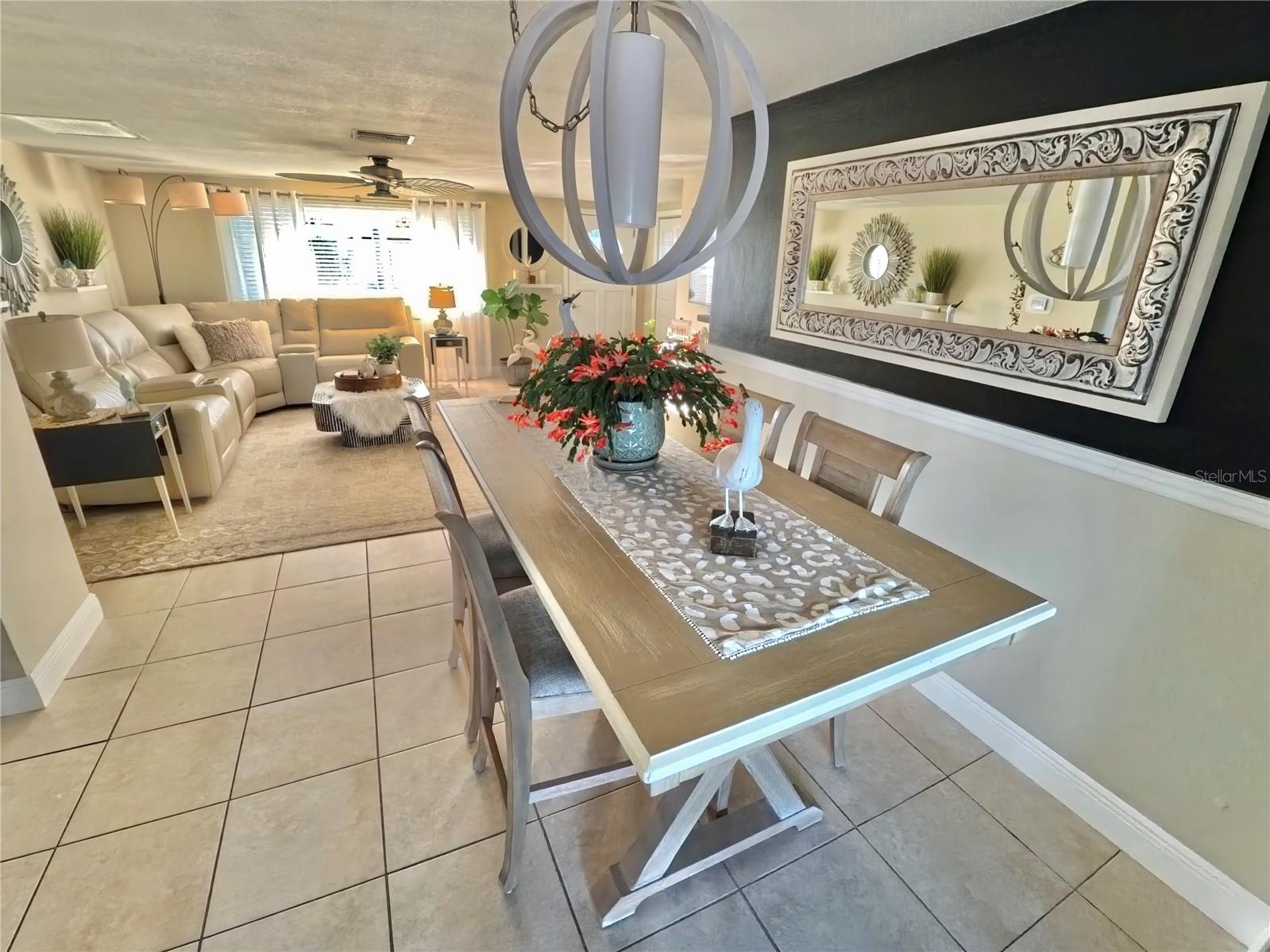 Listing photo id 11 for 12804 2nd Isle