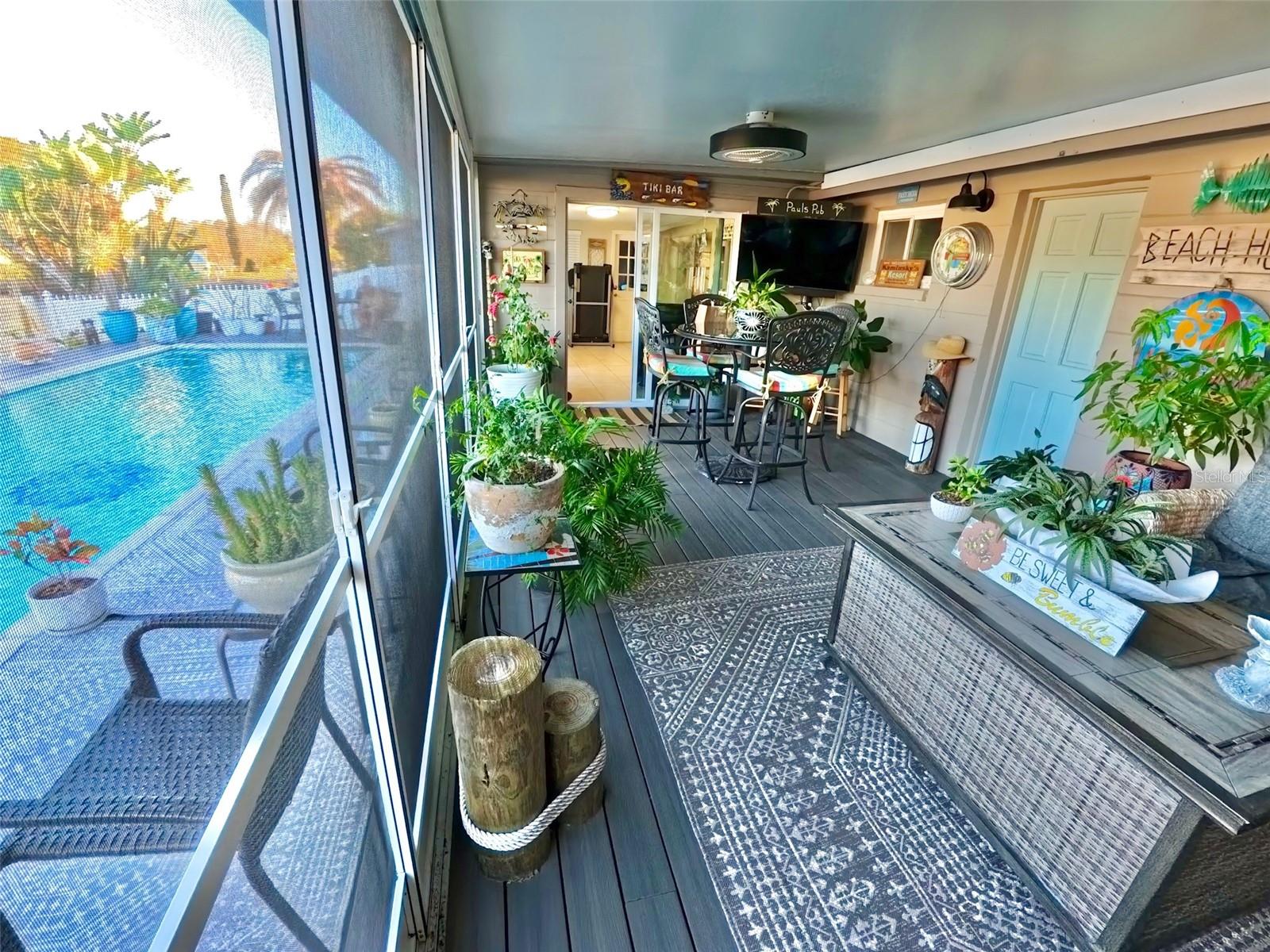 Listing photo id 38 for 12804 2nd Isle