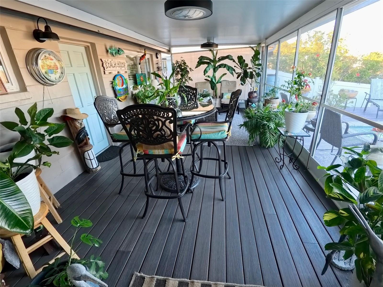 Listing photo id 42 for 12804 2nd Isle