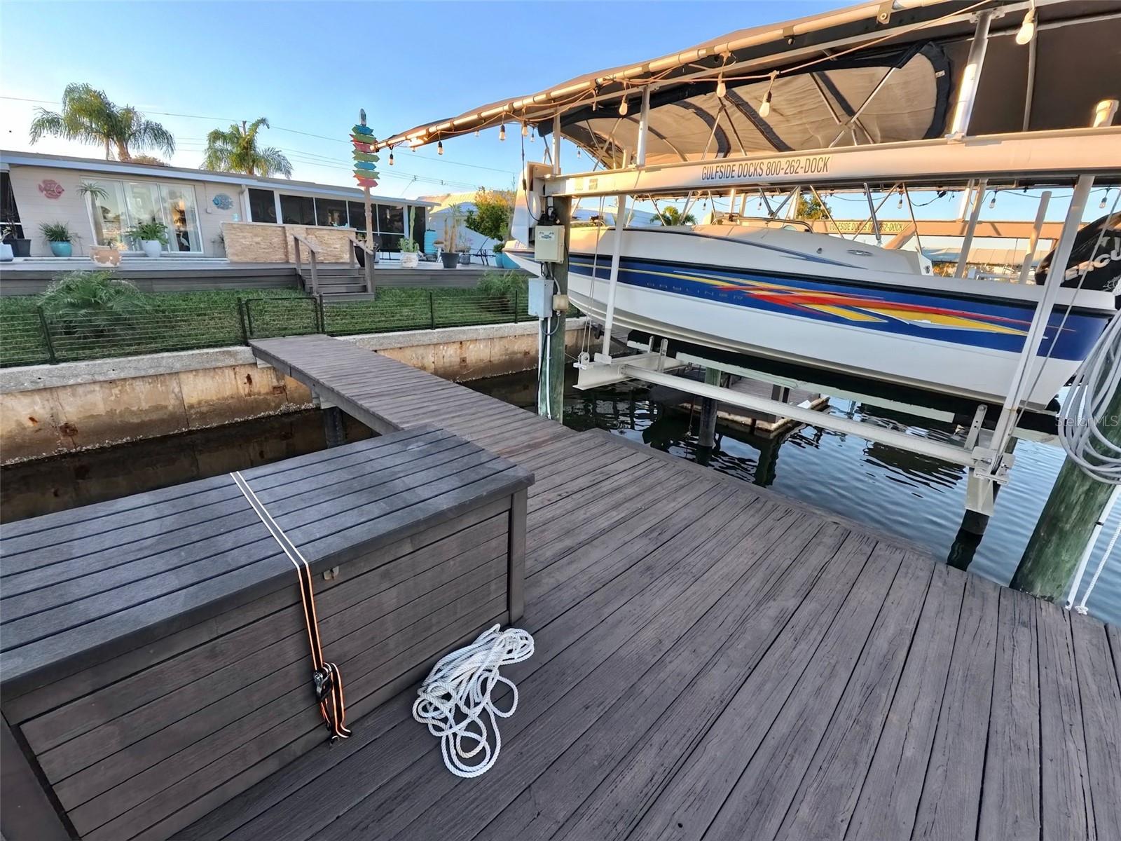 Listing photo id 63 for 12804 2nd Isle