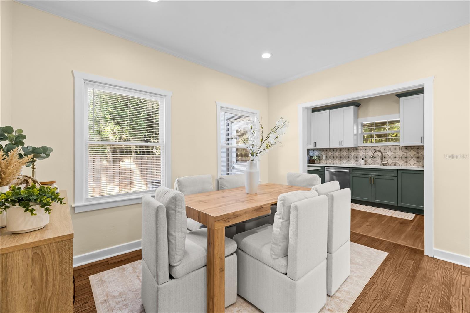 Image 15 of 43 For 5806 9th Street